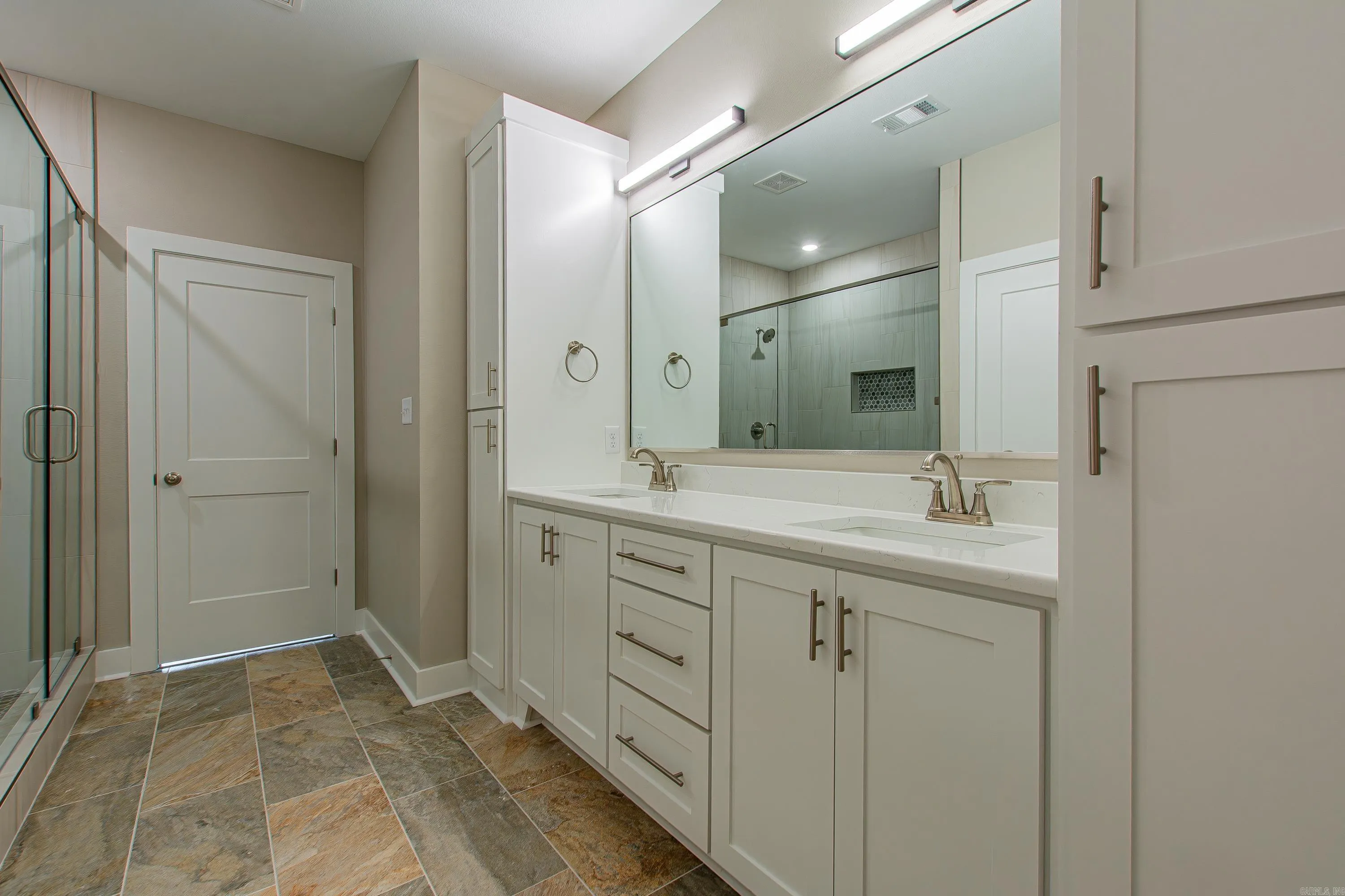 Property at 5016  Skilling cove - Image 33