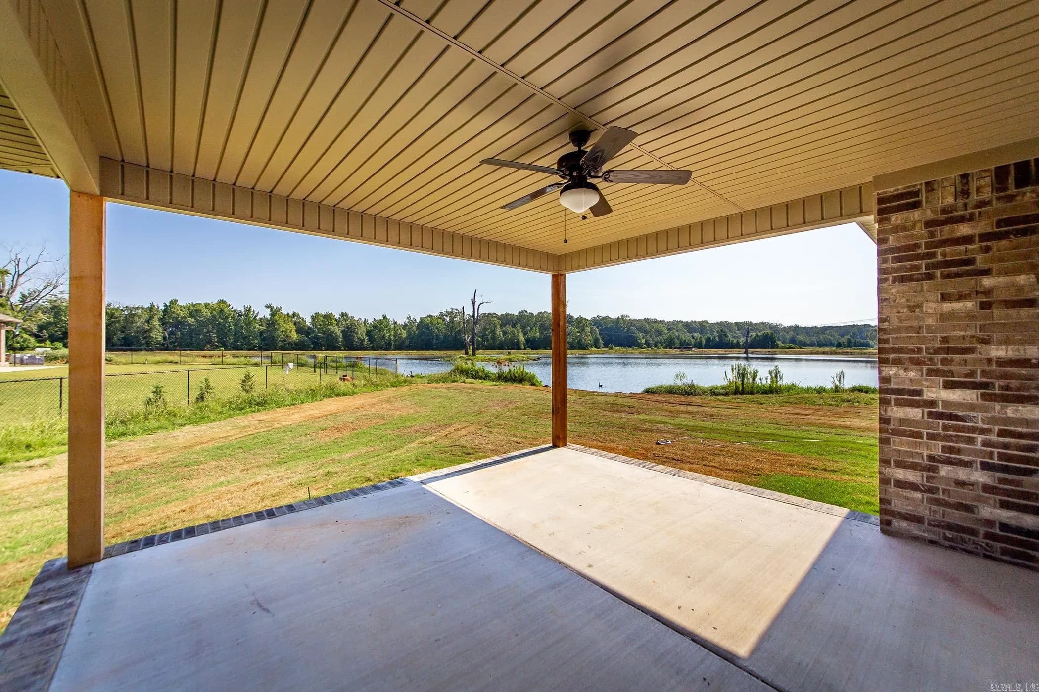 Property at 1009  Chavis - Image 33