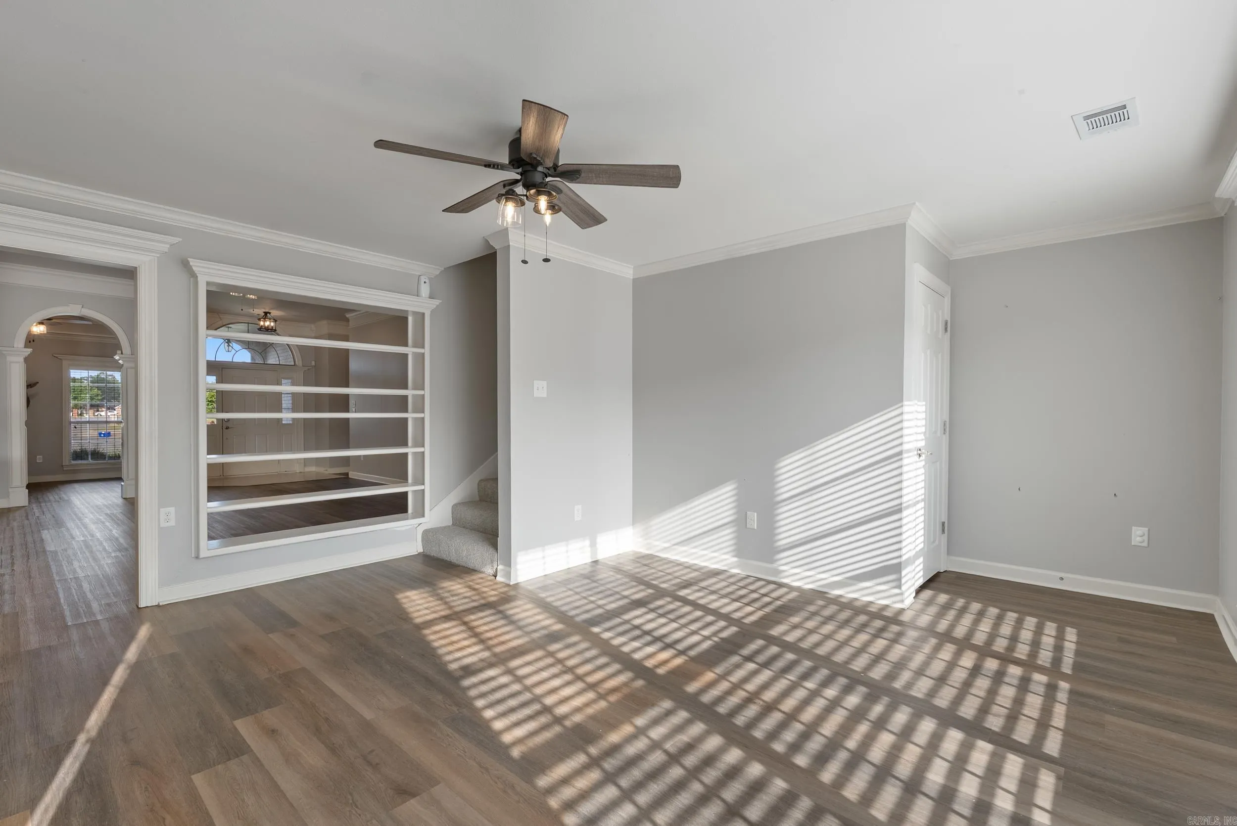 Property at 121  Sancerre - Image 21