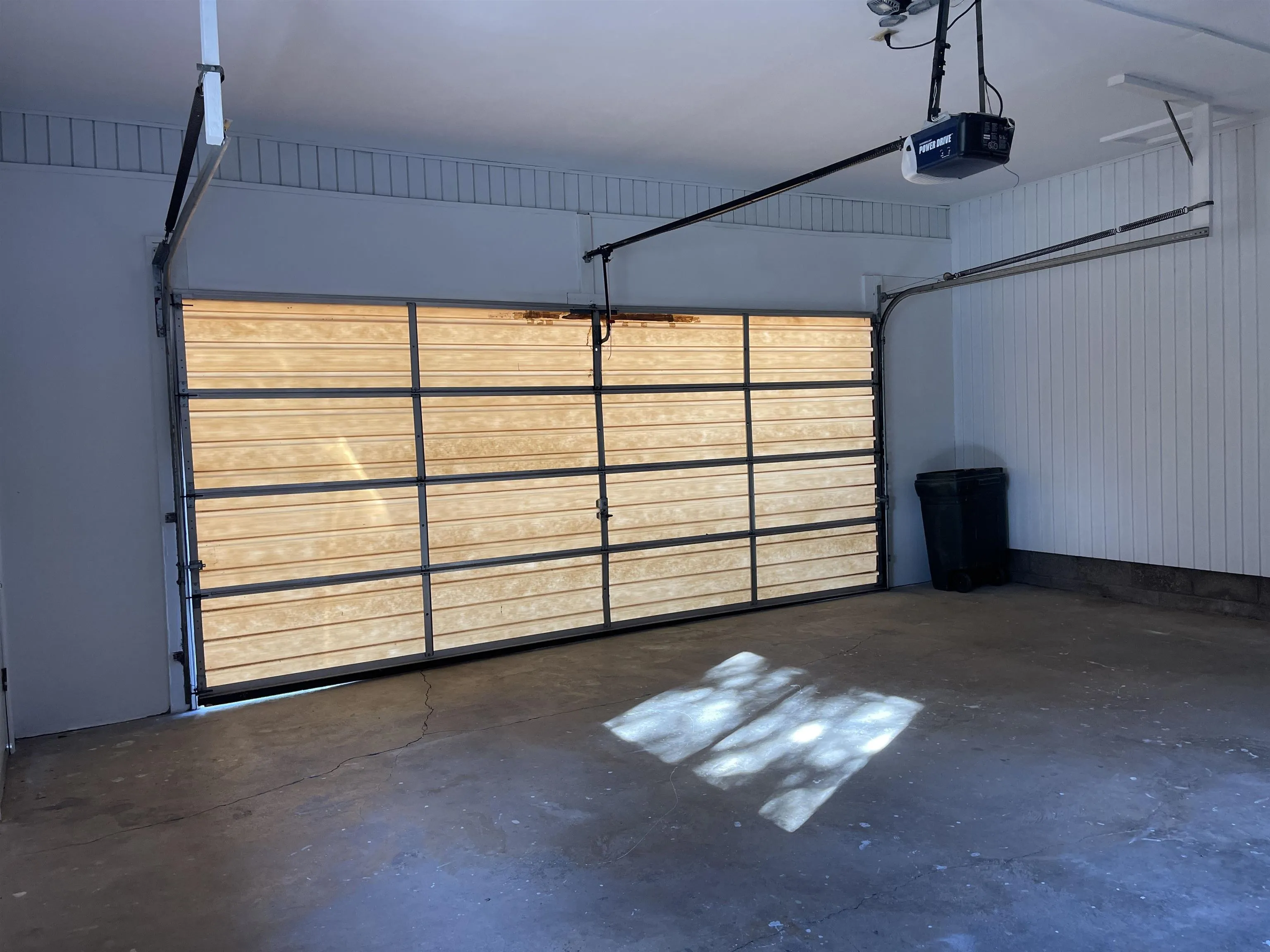 Property at 604 N Bend - Image 36