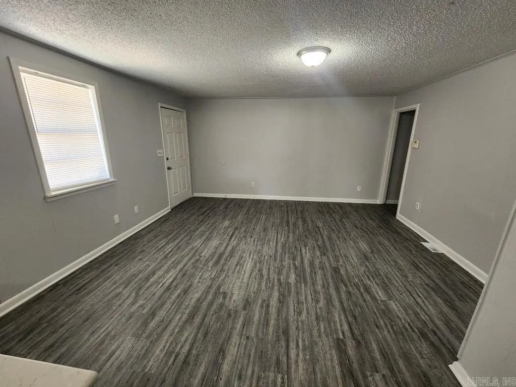 Property at 1501  Bishop warren - Image 11