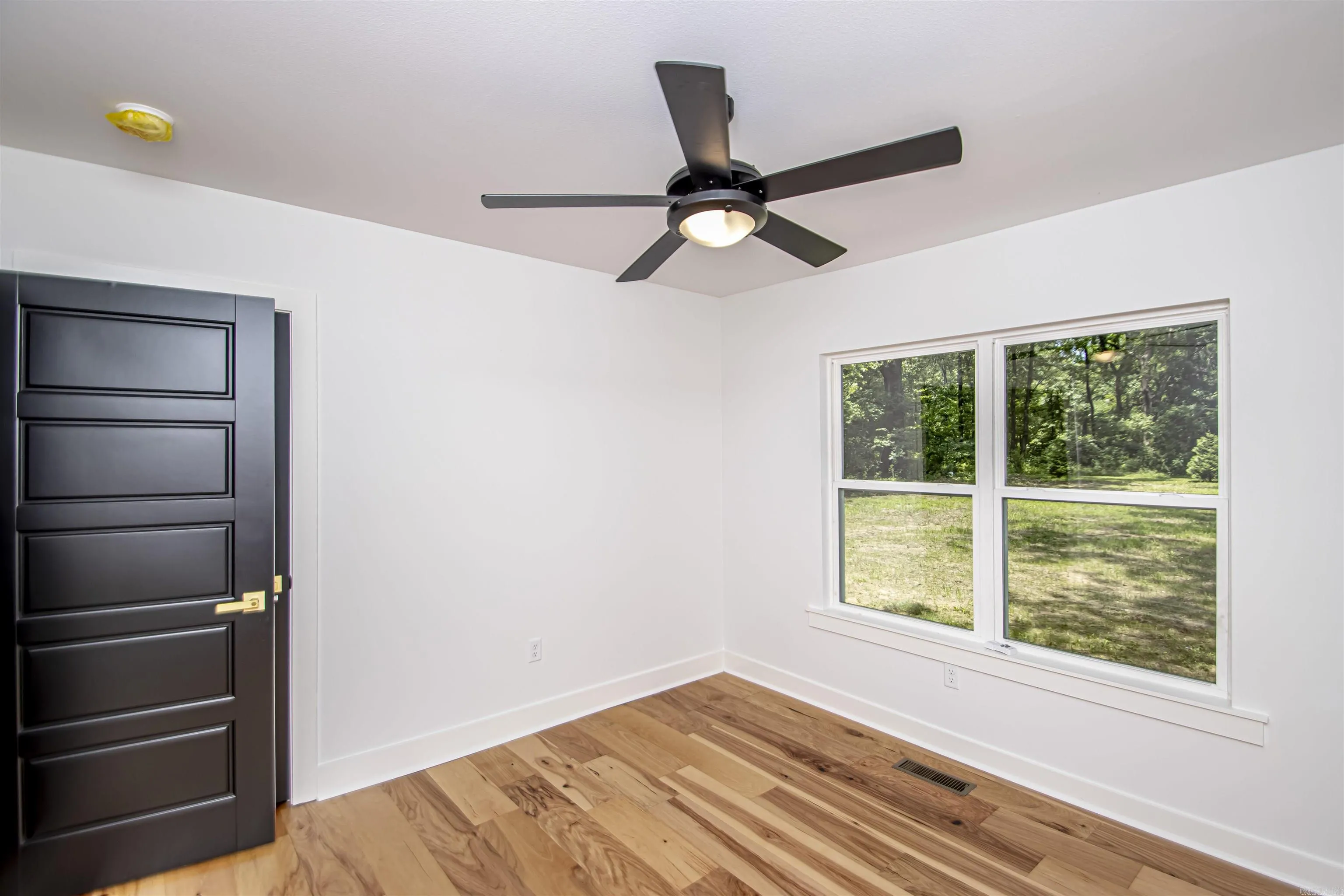 Property at 11196  Hinds - Image 41
