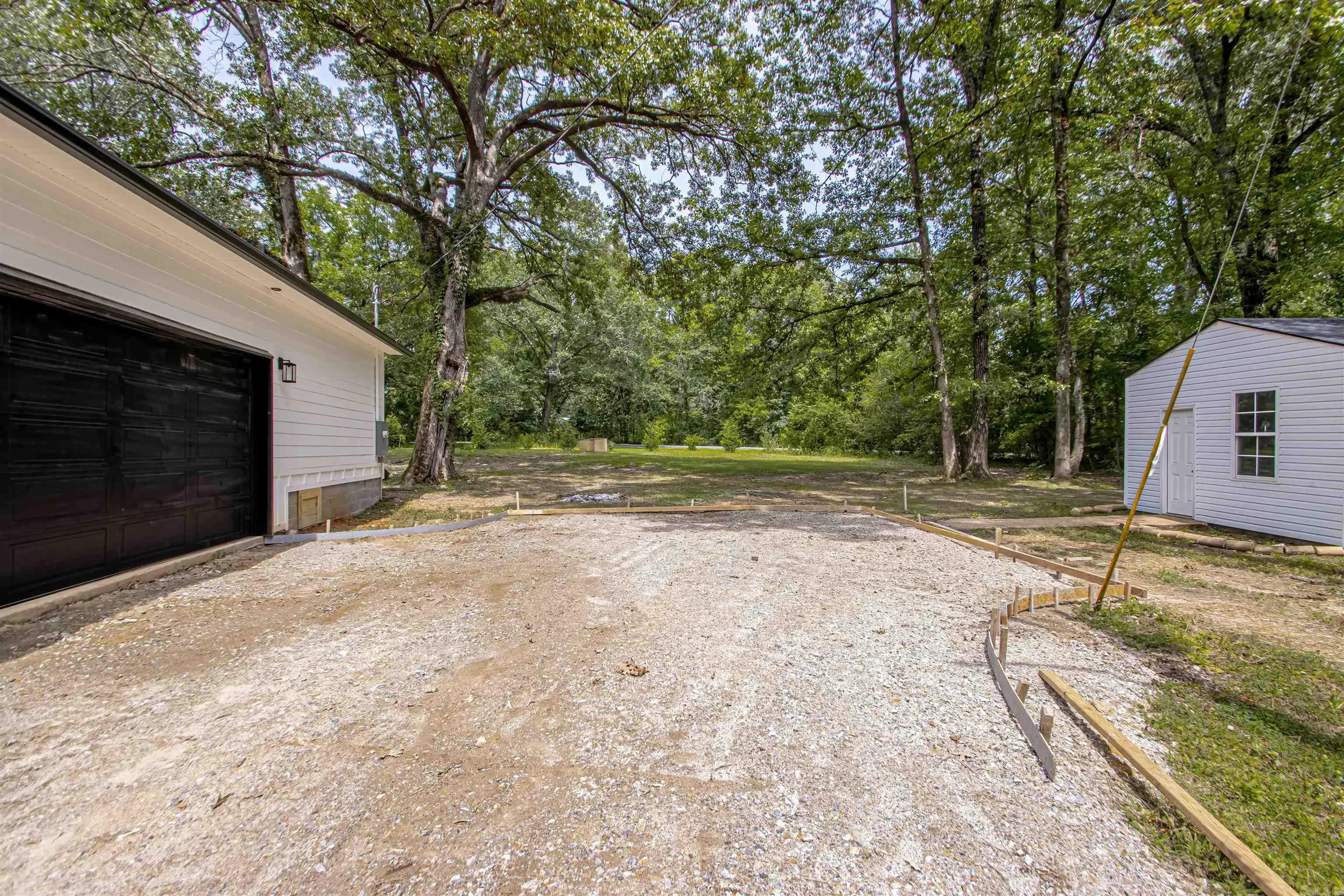 Property at 11196  Hinds - Image 48