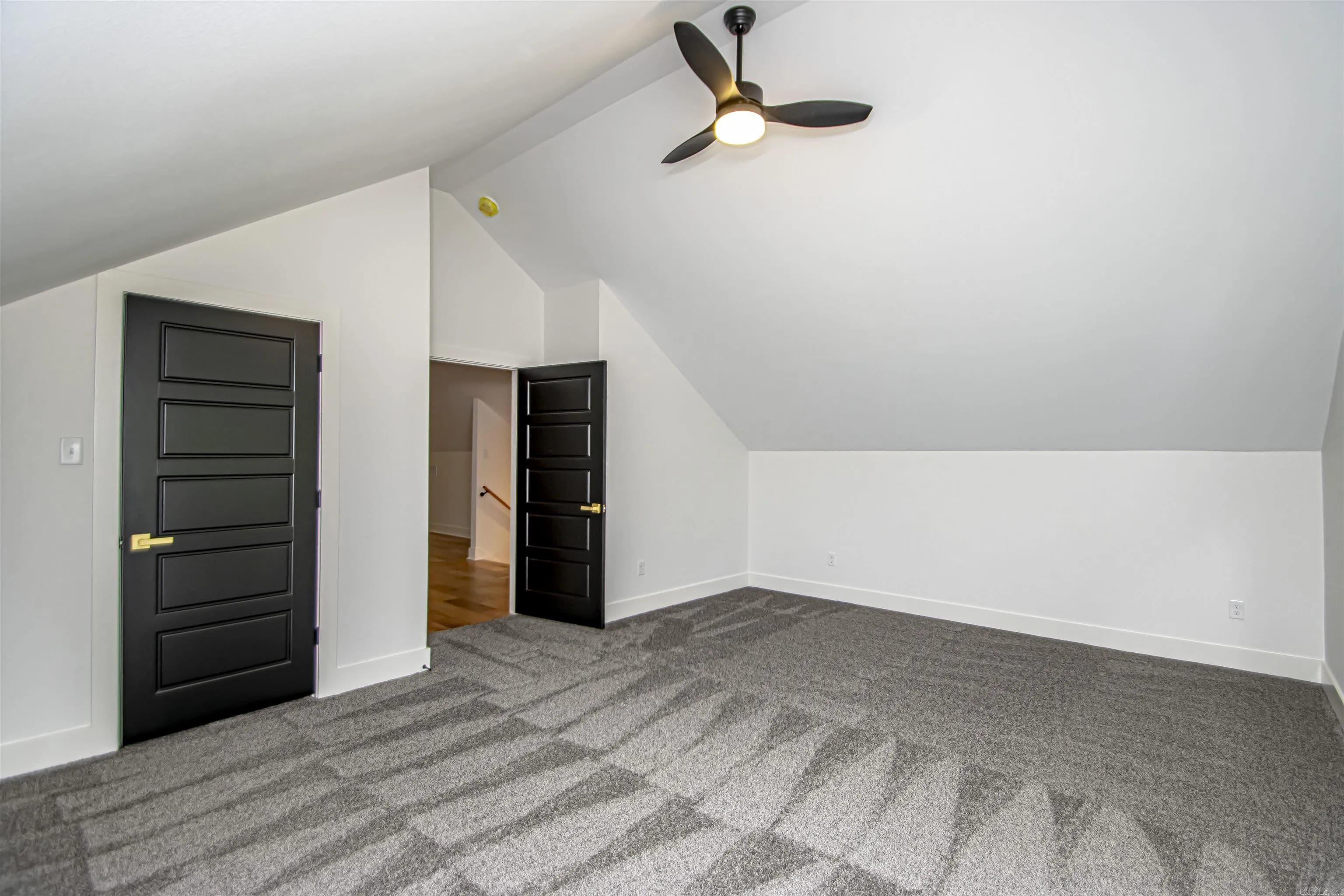 Property at 11196  Hinds - Image 32