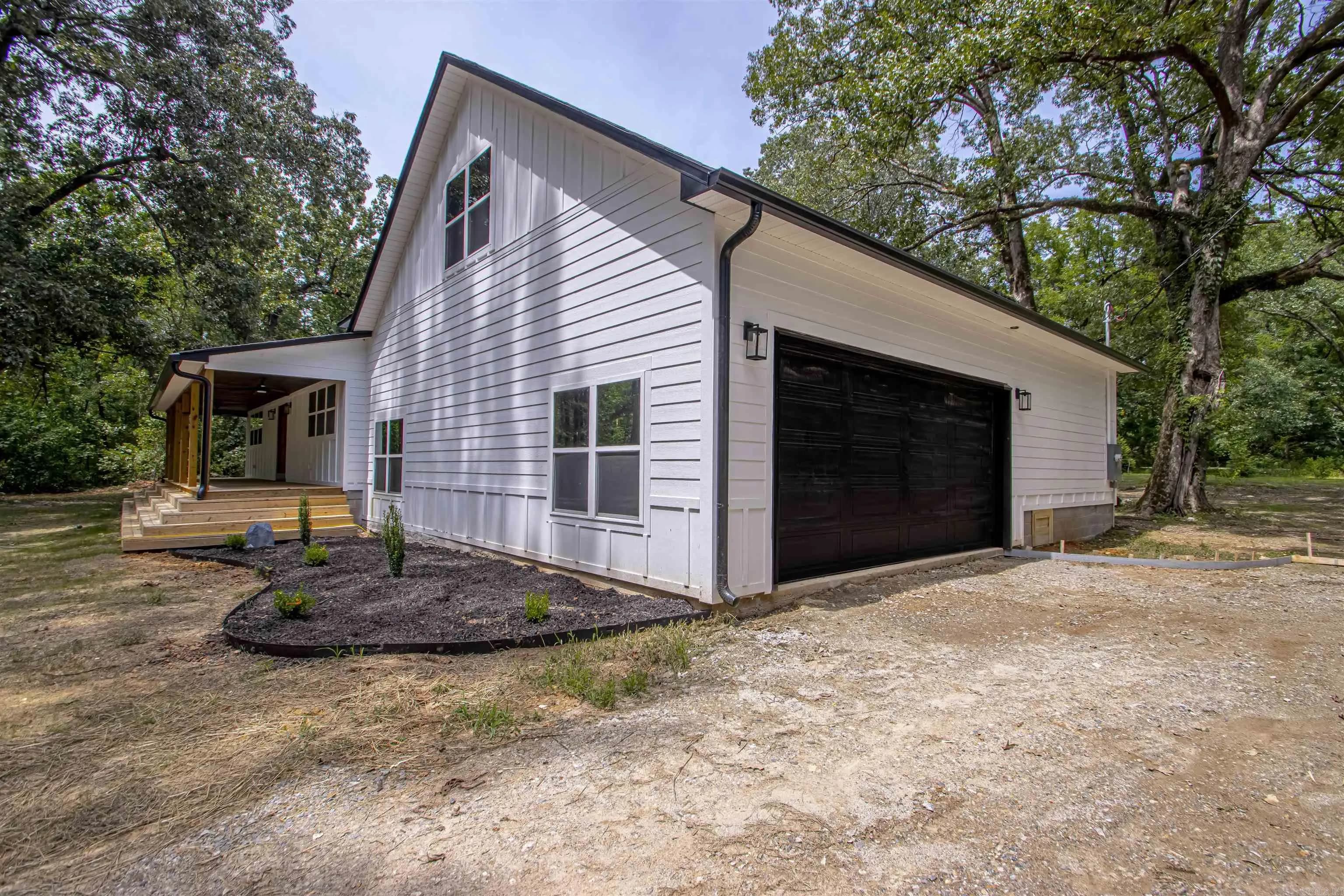 Property at 11196  Hinds - Image 3