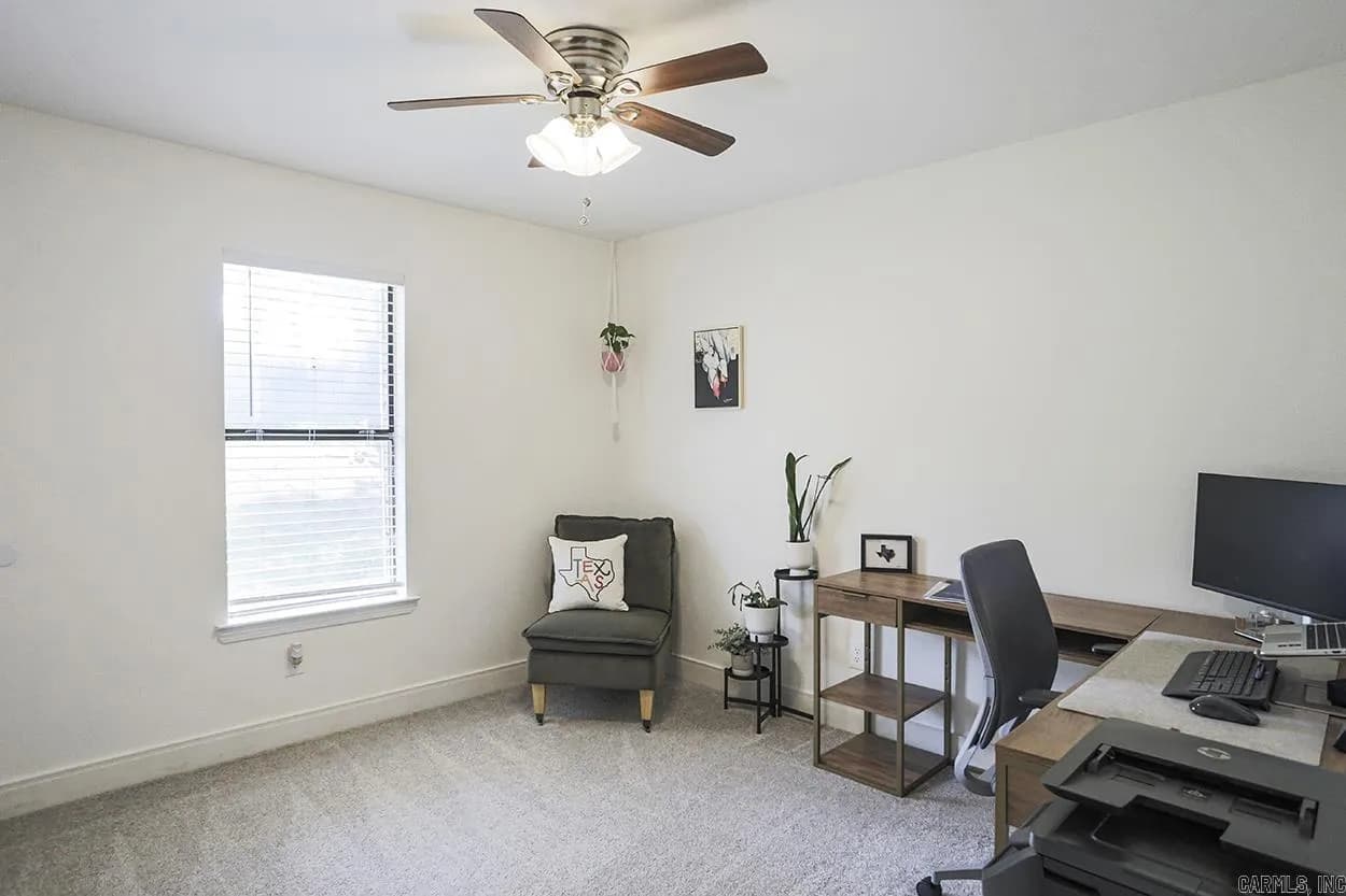 Property at 117  Raywood - Image 25