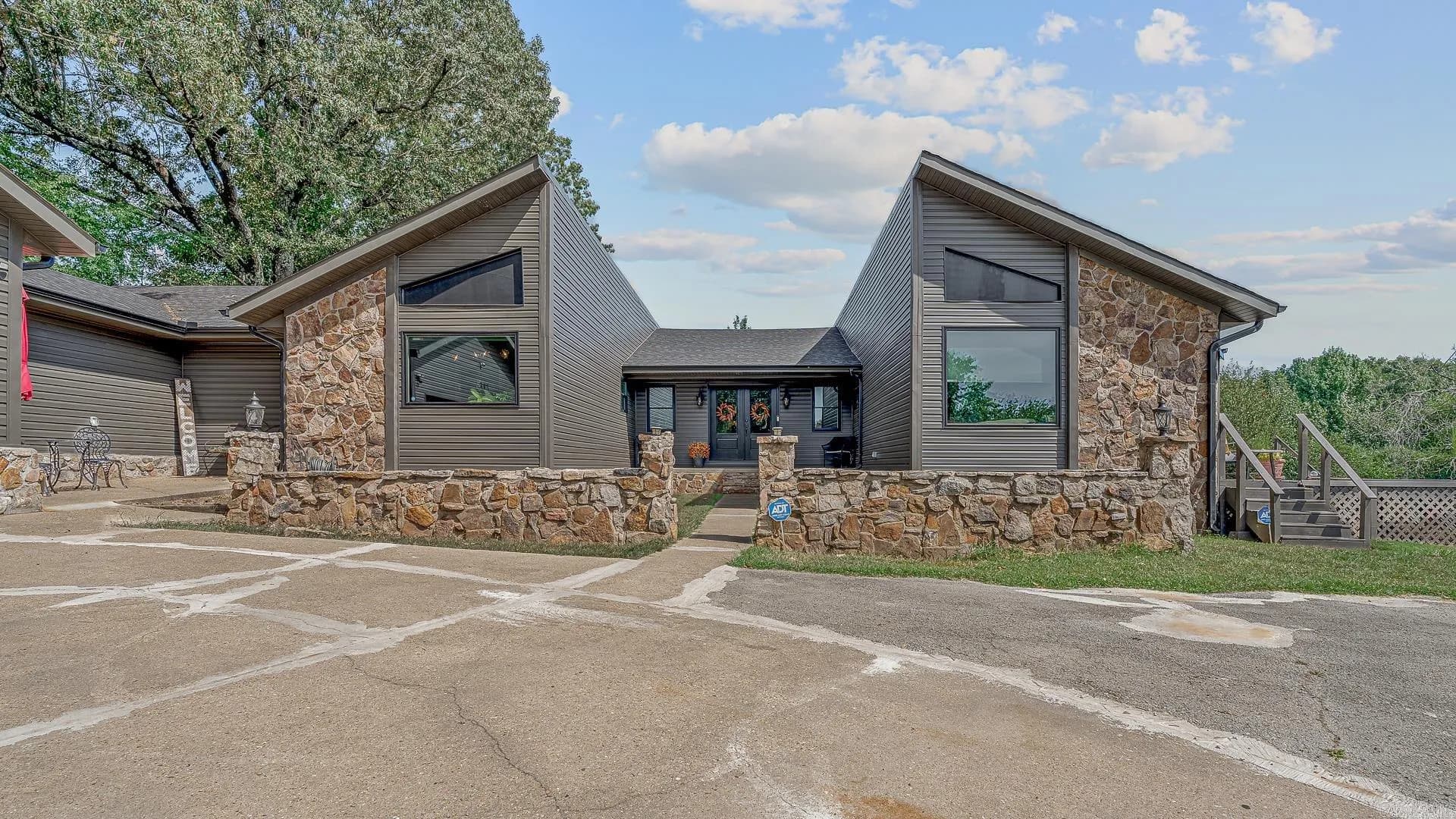 Property at 700  Cedar ridge - Image 2