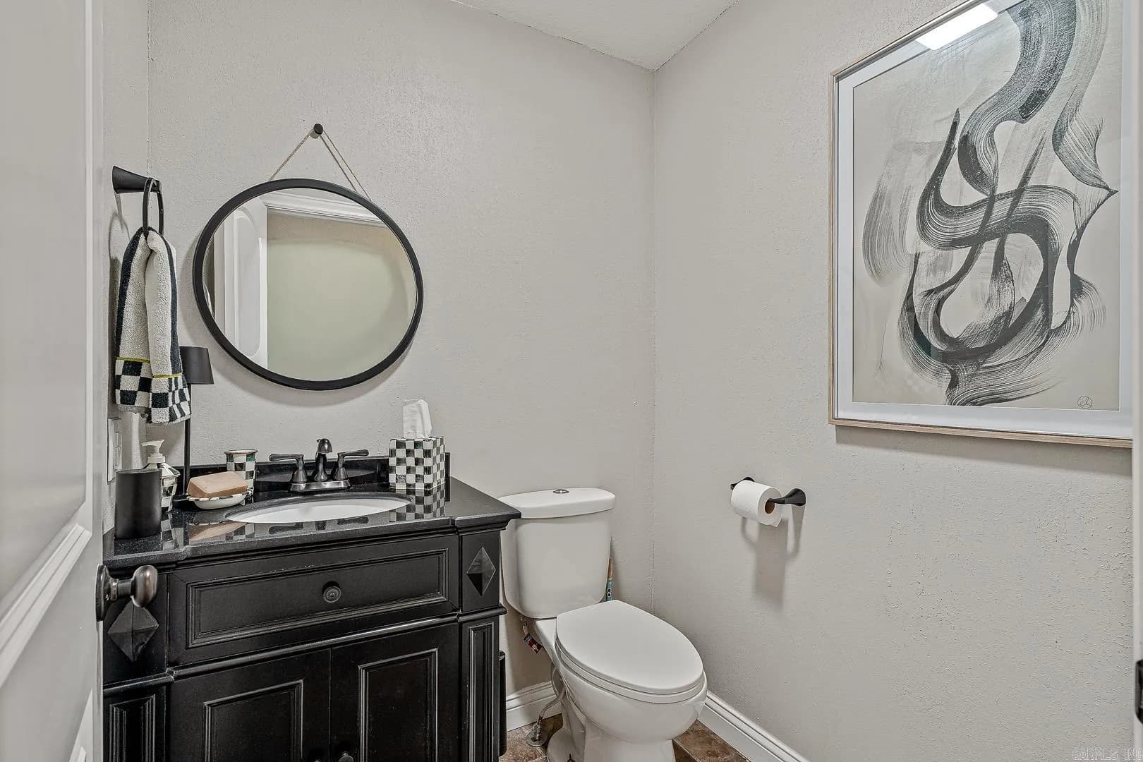 Property at 700  Cedar ridge - Image 26