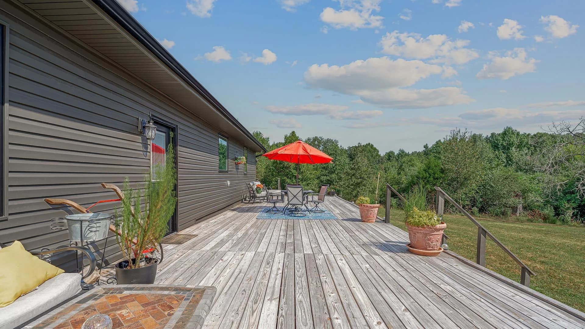 Property at 700  Cedar ridge - Image 42