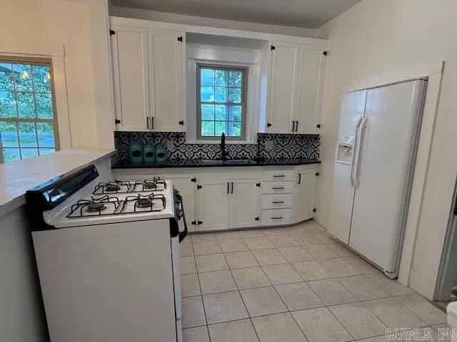 Property at 1123  Burchwood bay - Image 9