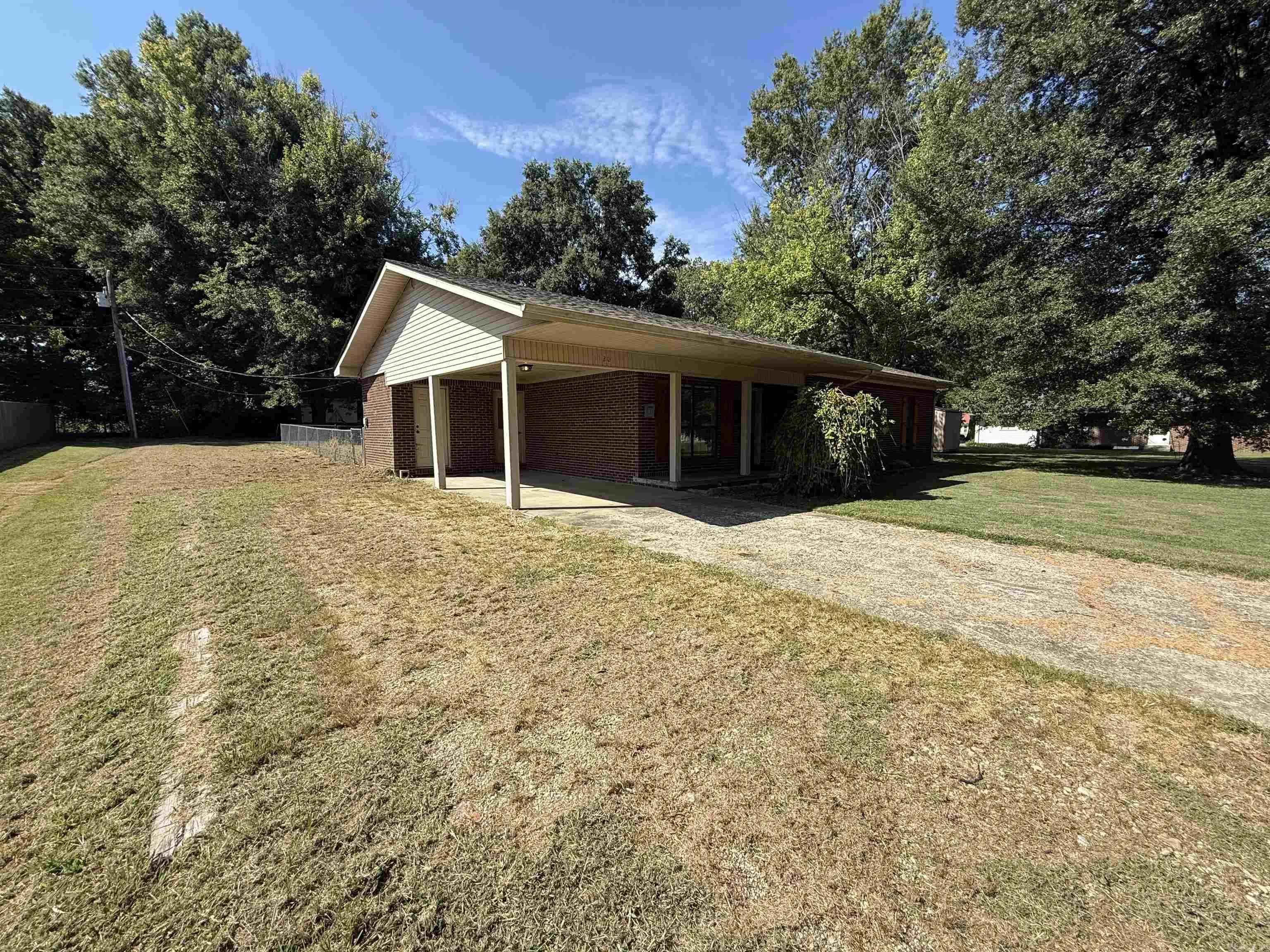 Property at 1120  Frisco - Image 6