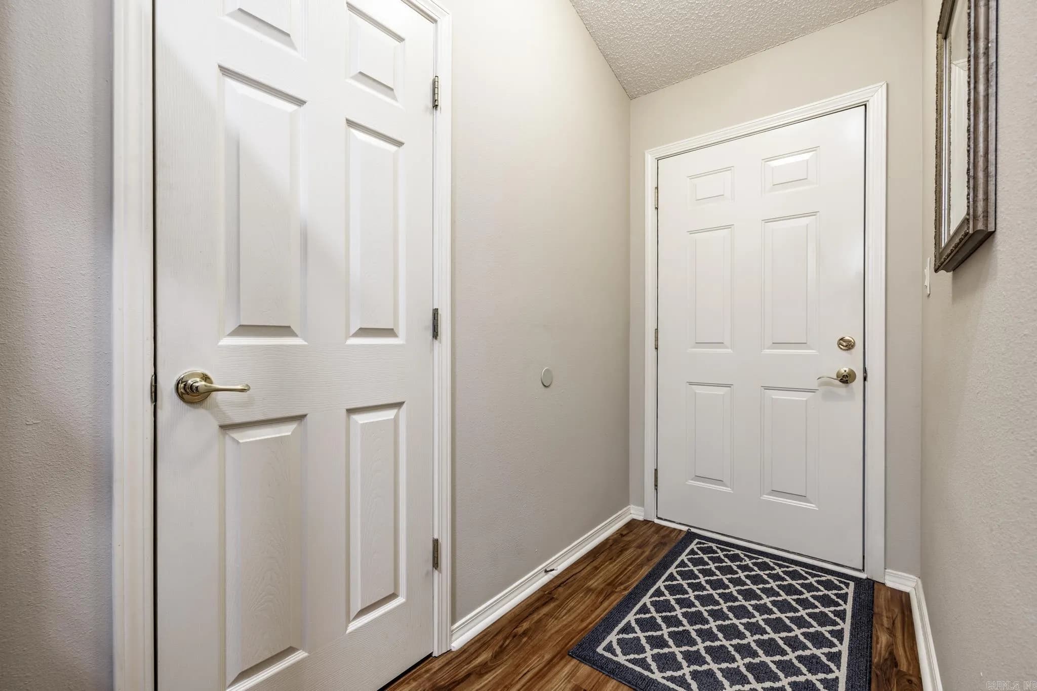 Property at 28  San sebastian - Image 11