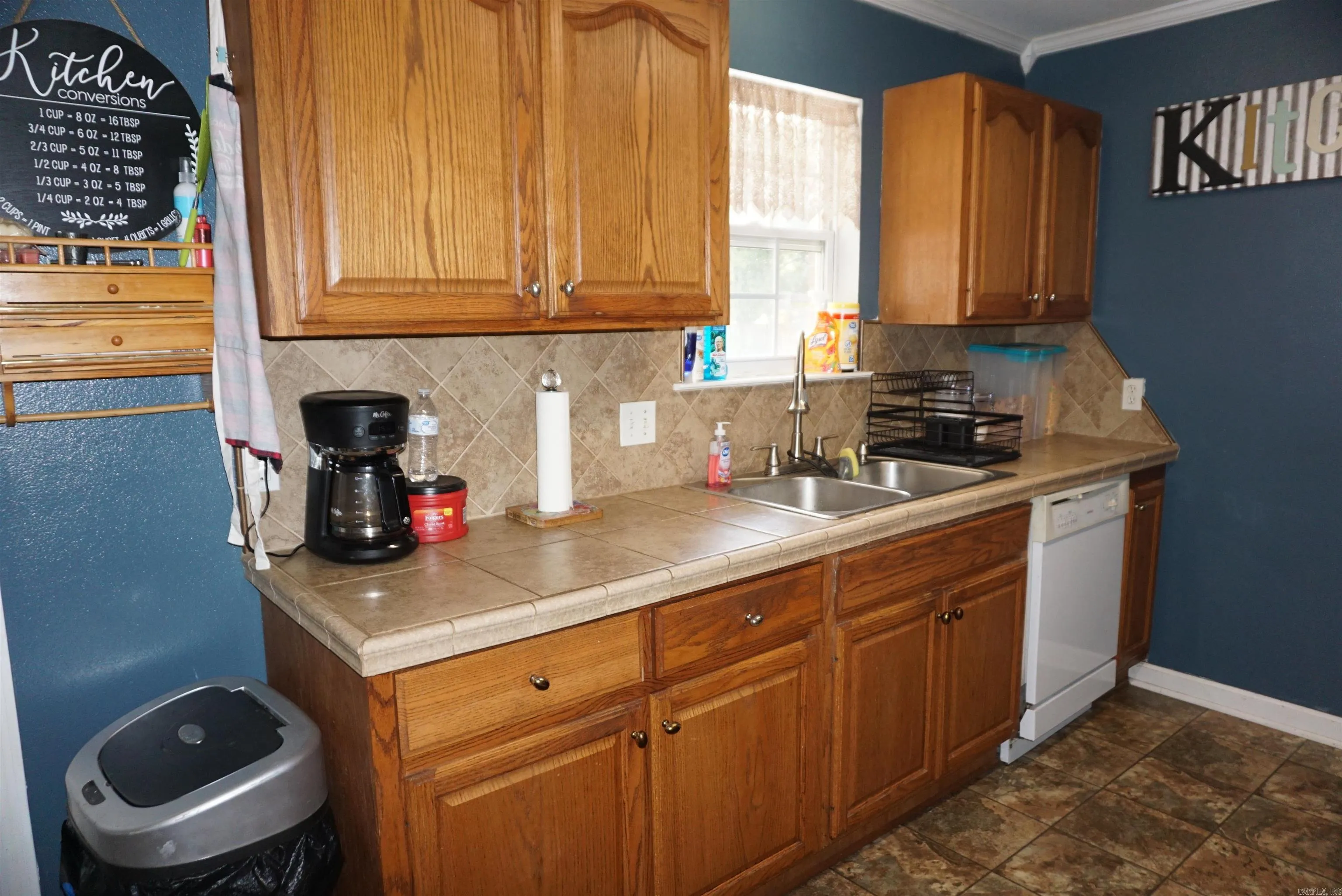 Property at 605  Nebraska st - Image 11