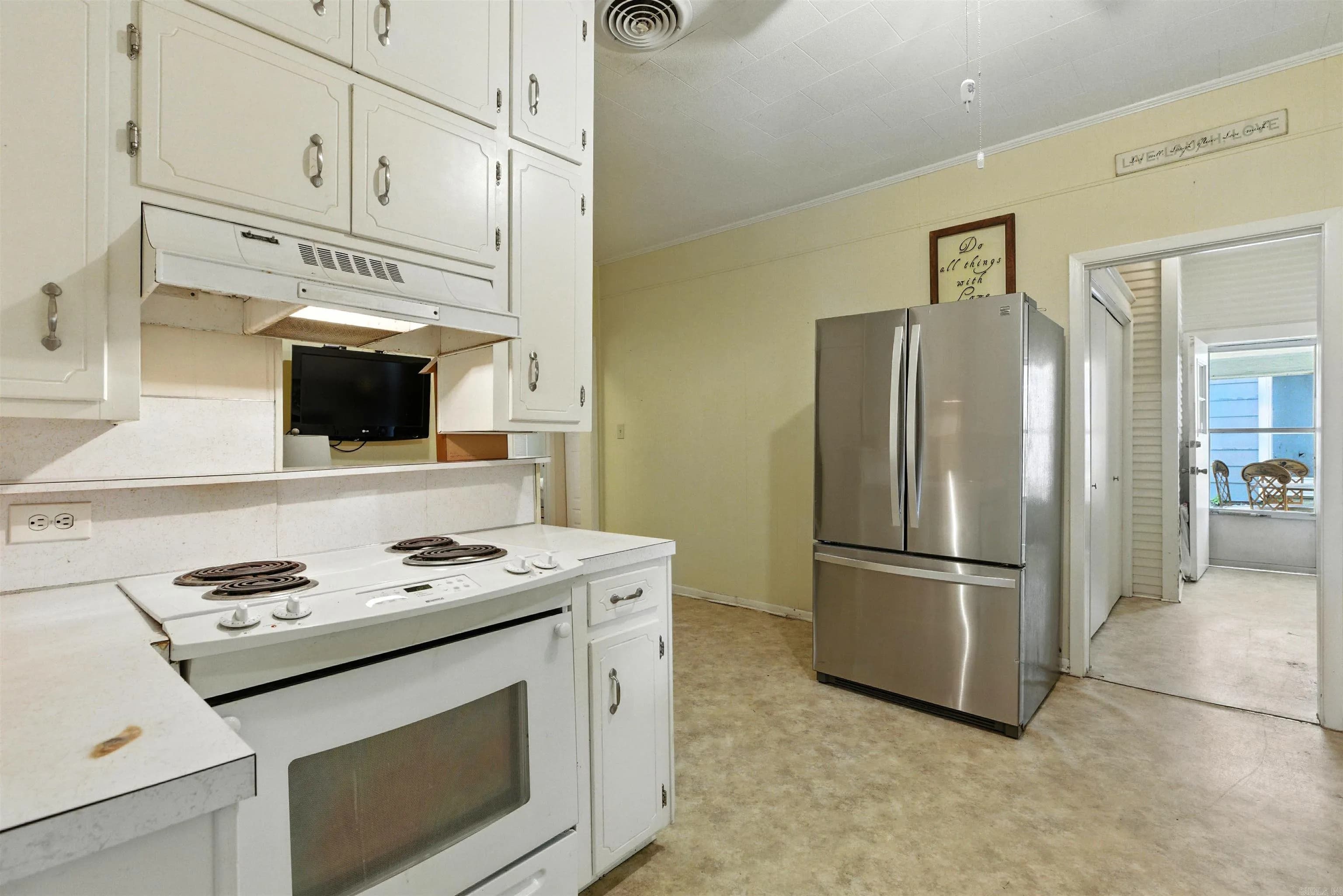 Property at 541  Mcbee street - Image 8