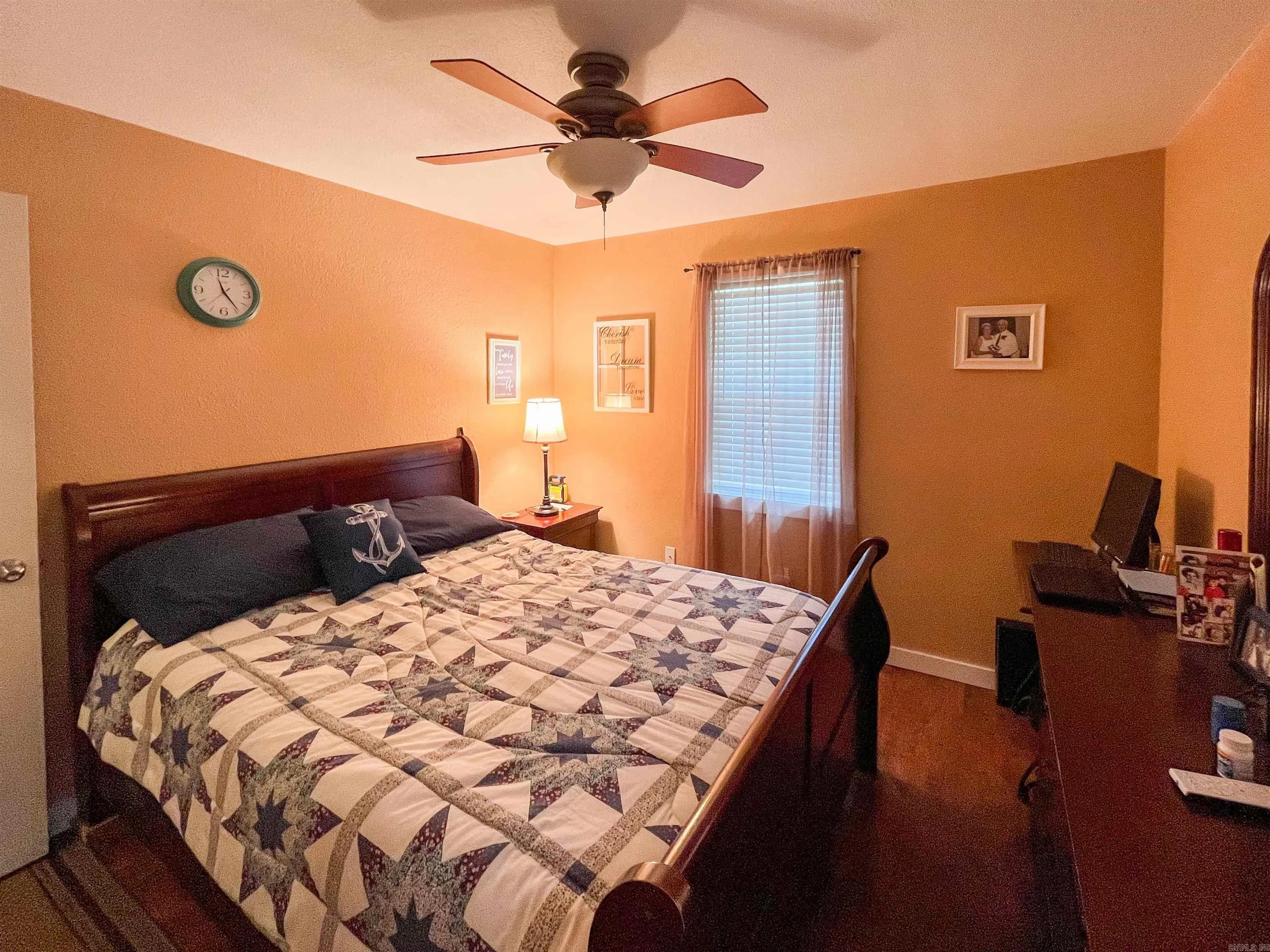 Property at 216 N Betty - Image 15