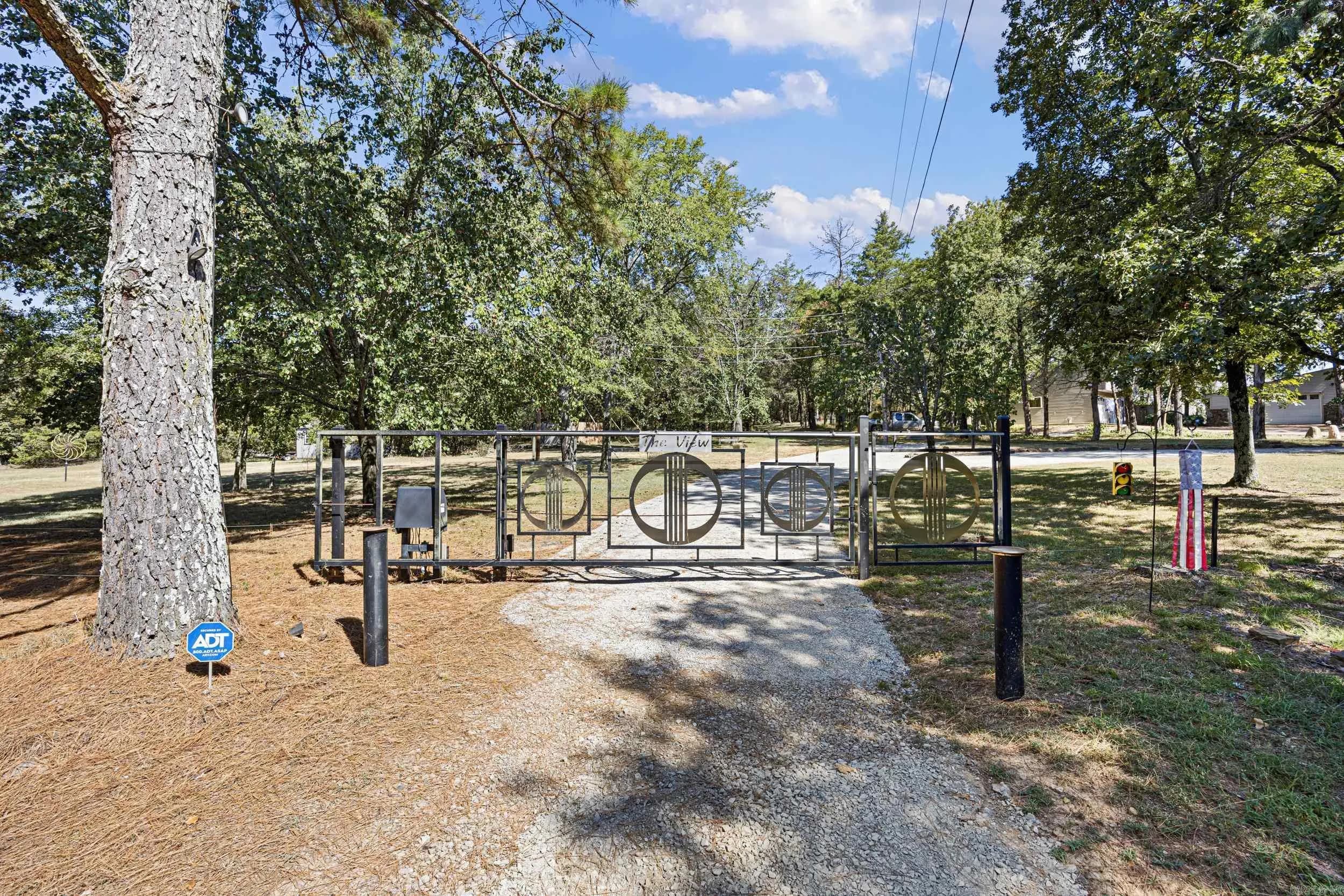 Property at 695  Private road 1715 - Image 39