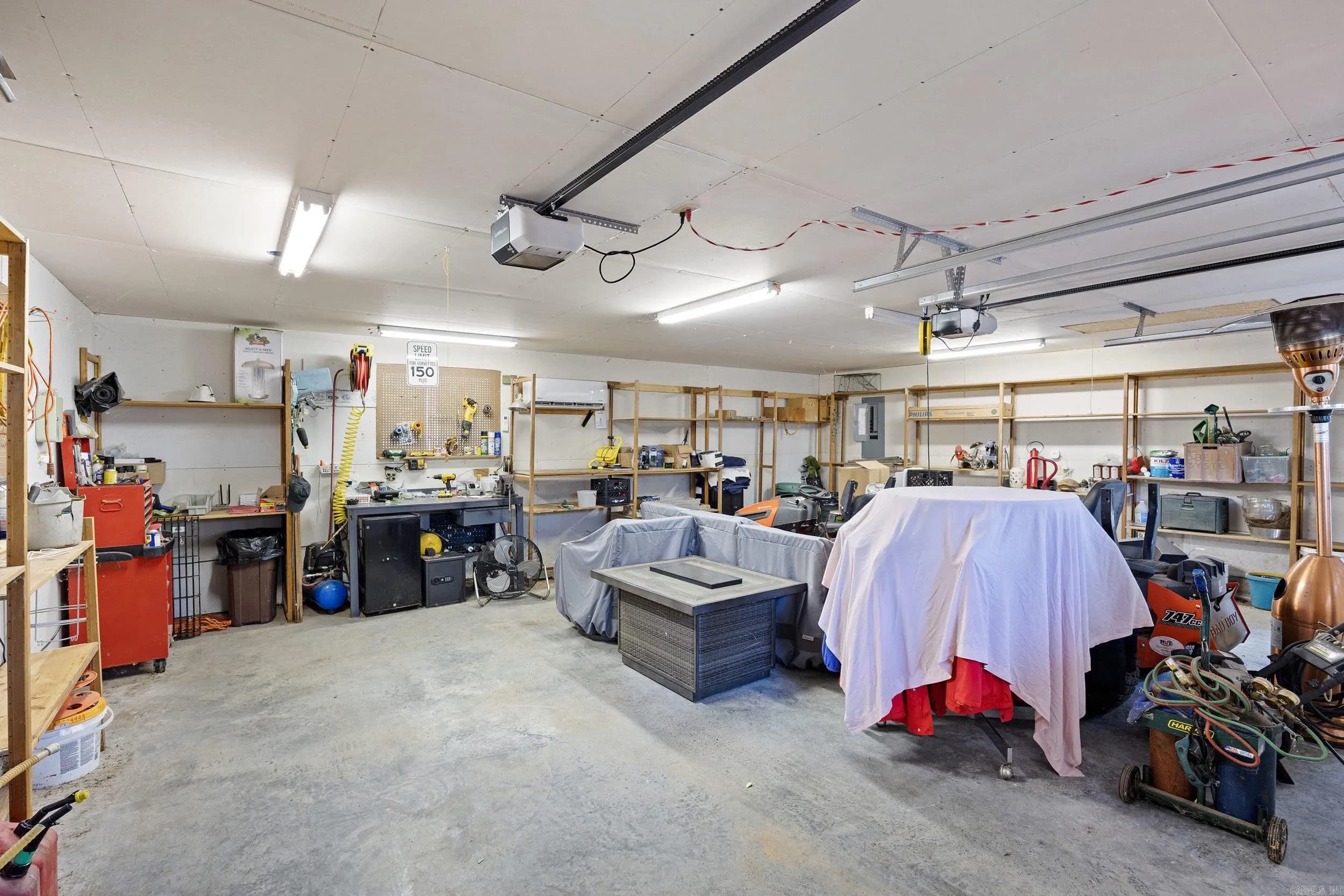 Property at 695  Private road 1715 - Image 36