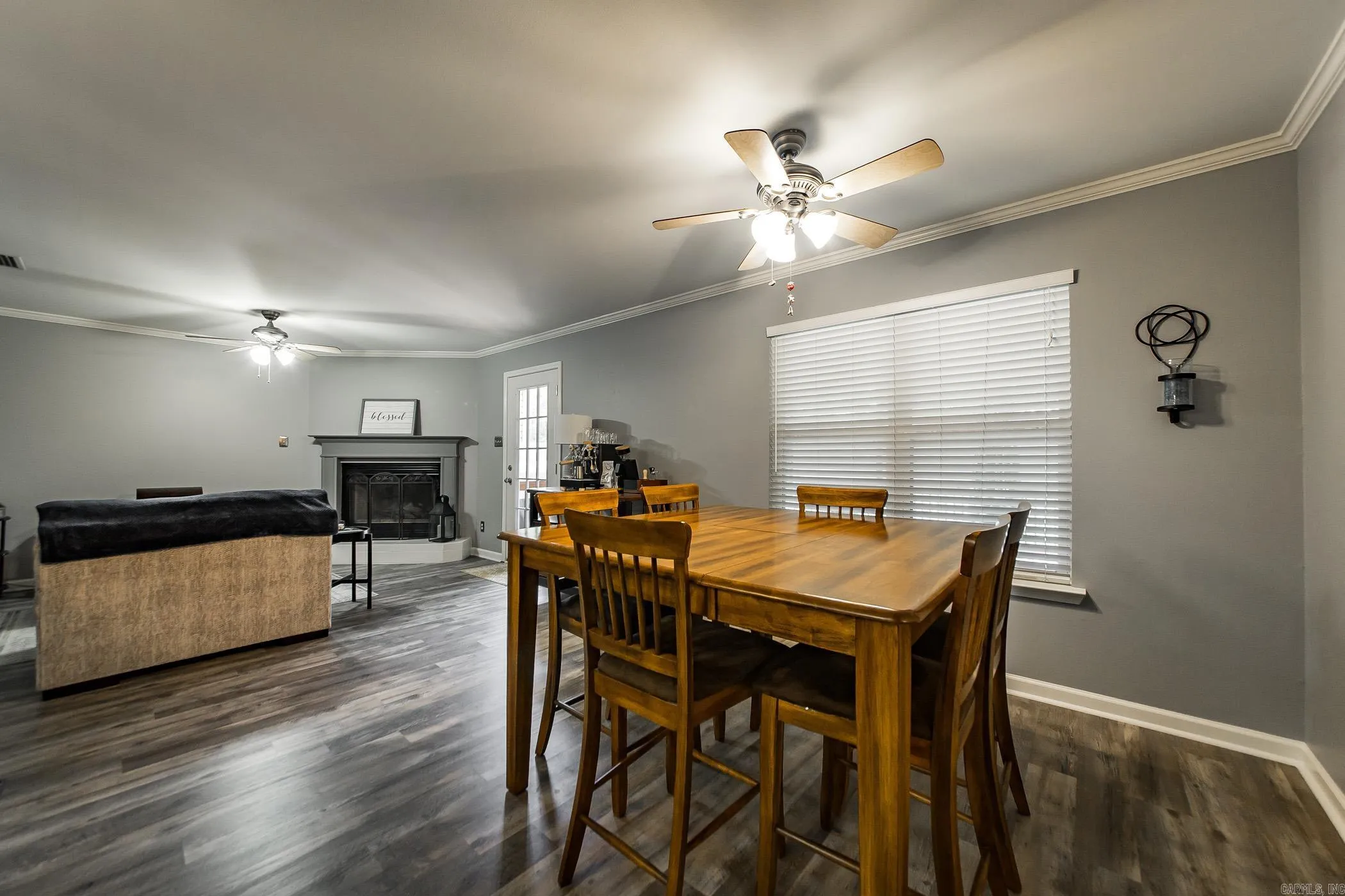 Property at 136  Chickory - Image 12
