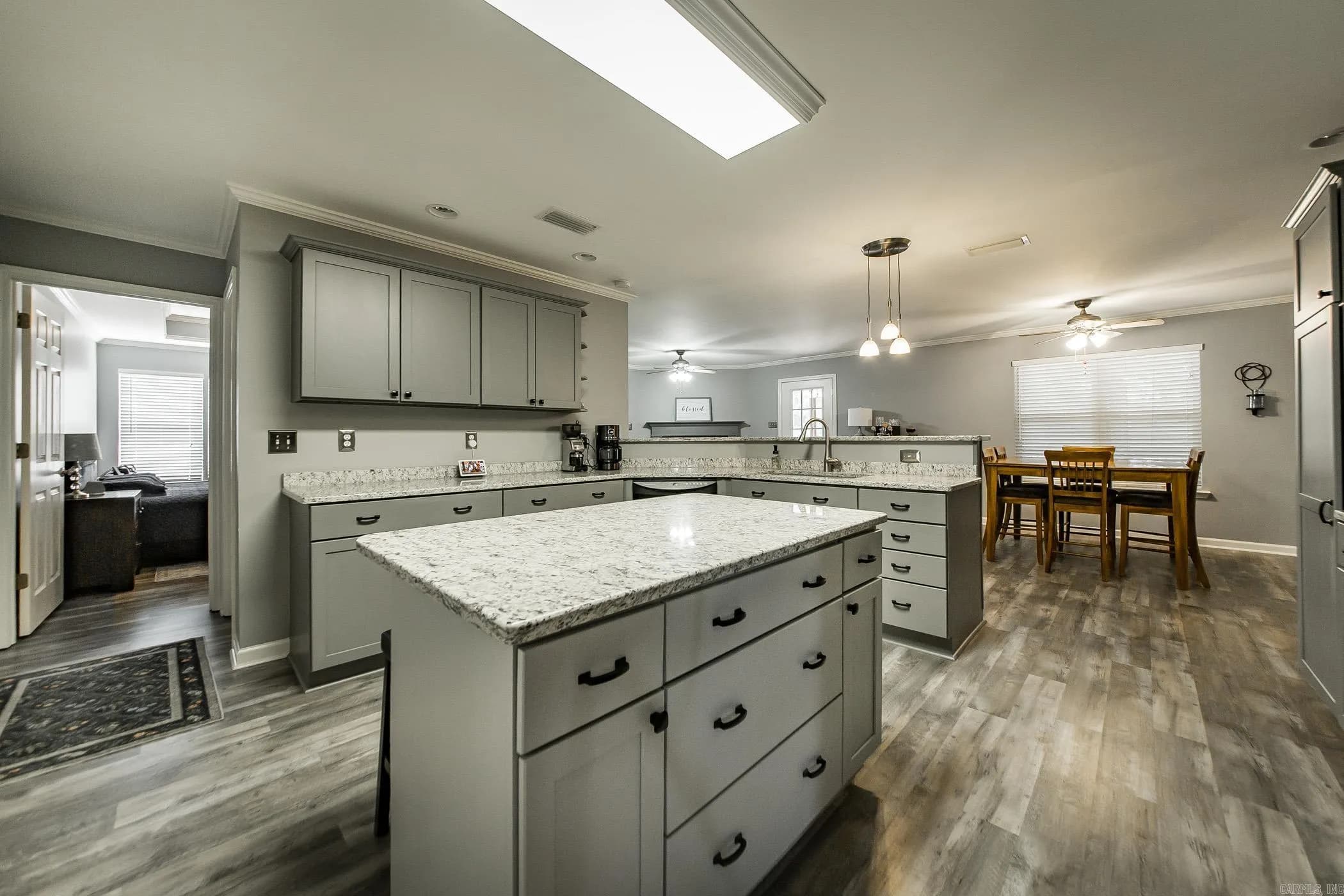 Property at 136  Chickory - Image 11
