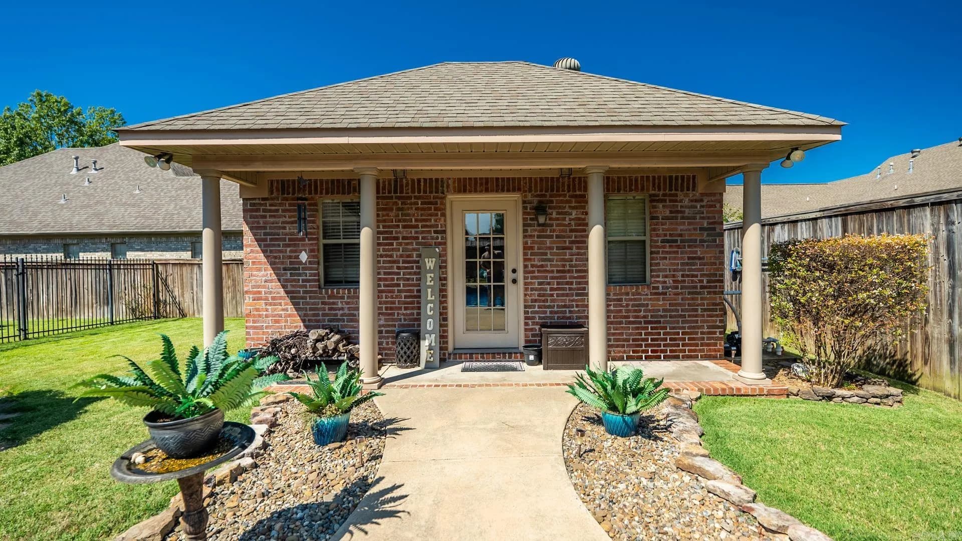 Property at 4320  Tree house - Image 12