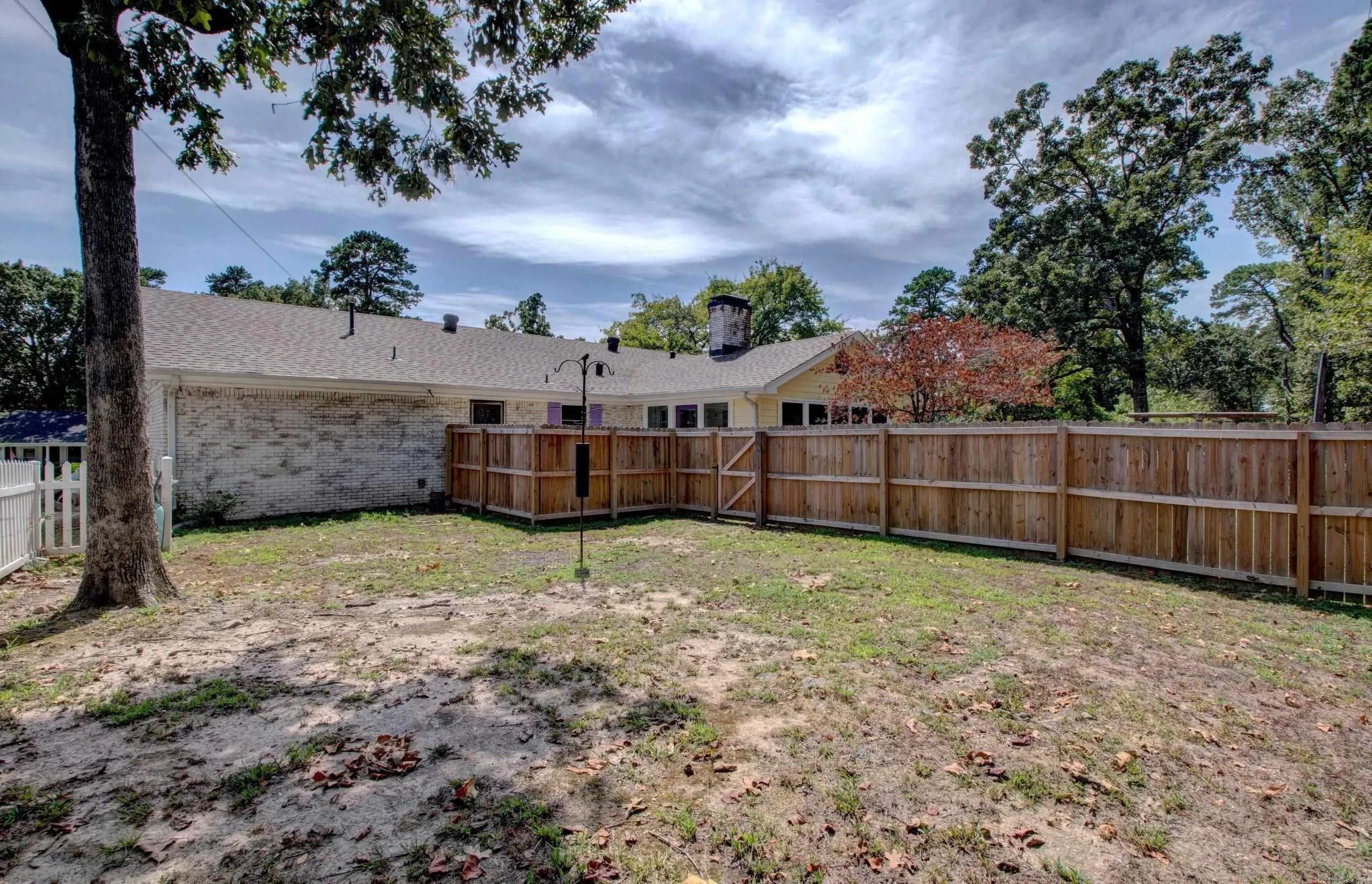 Property at 40  Pamela - Image 36