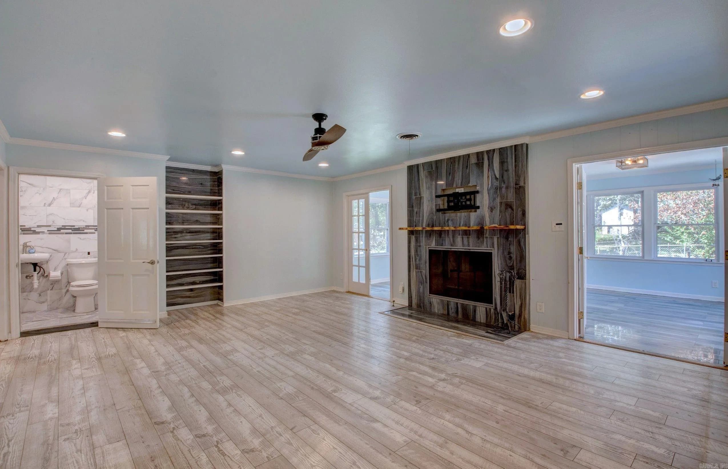 Property at 40  Pamela - Image 5