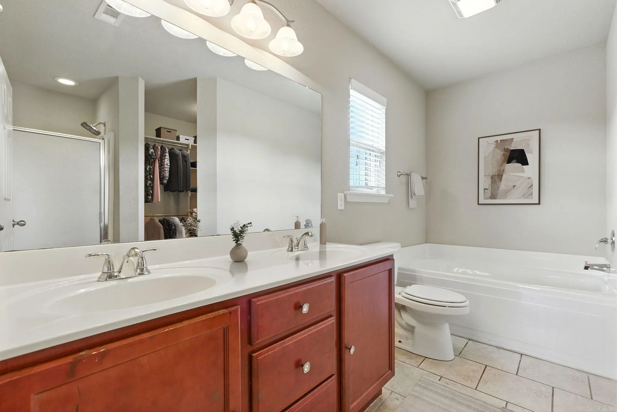 Property at 5625  Pin oak ln - Image 13