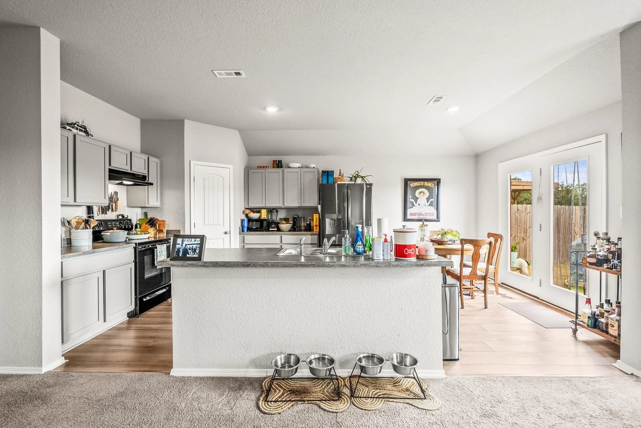 Property at 32  Sun drenched - Image 16