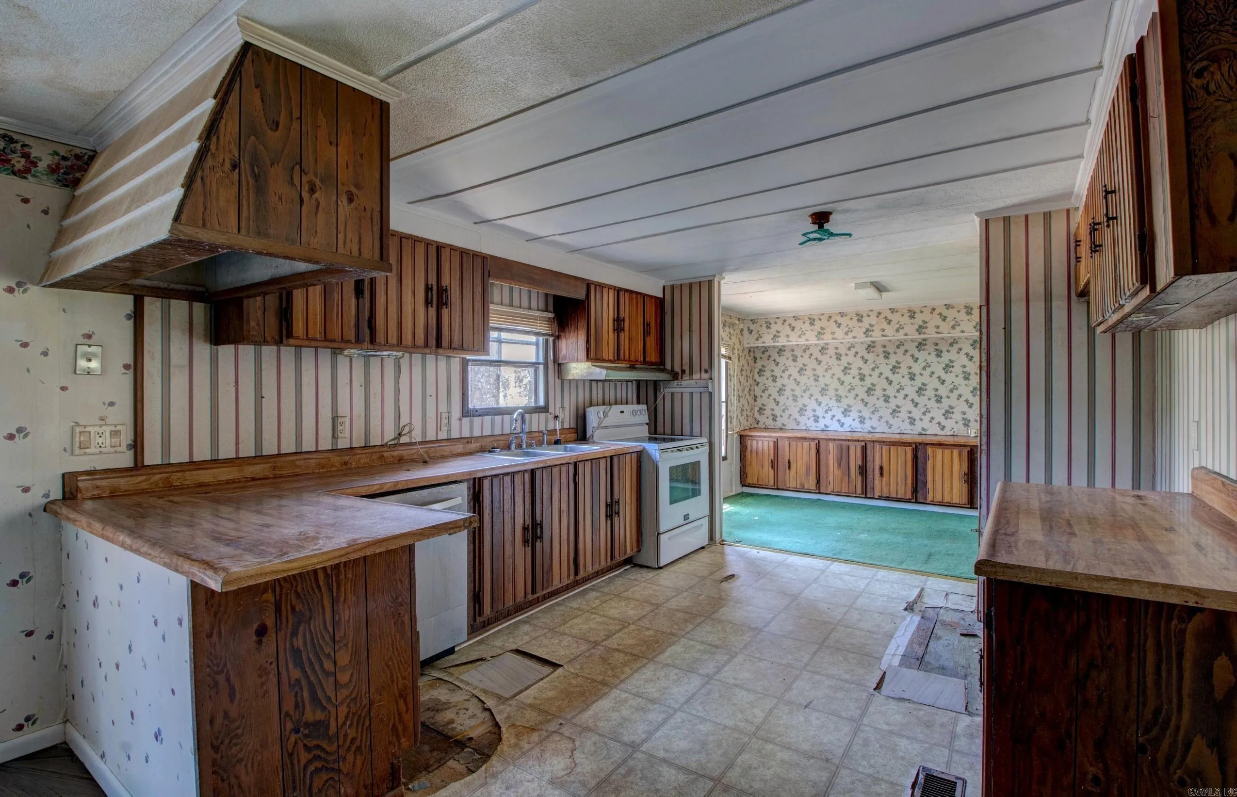 Property at 18530  Winbury - Image 15