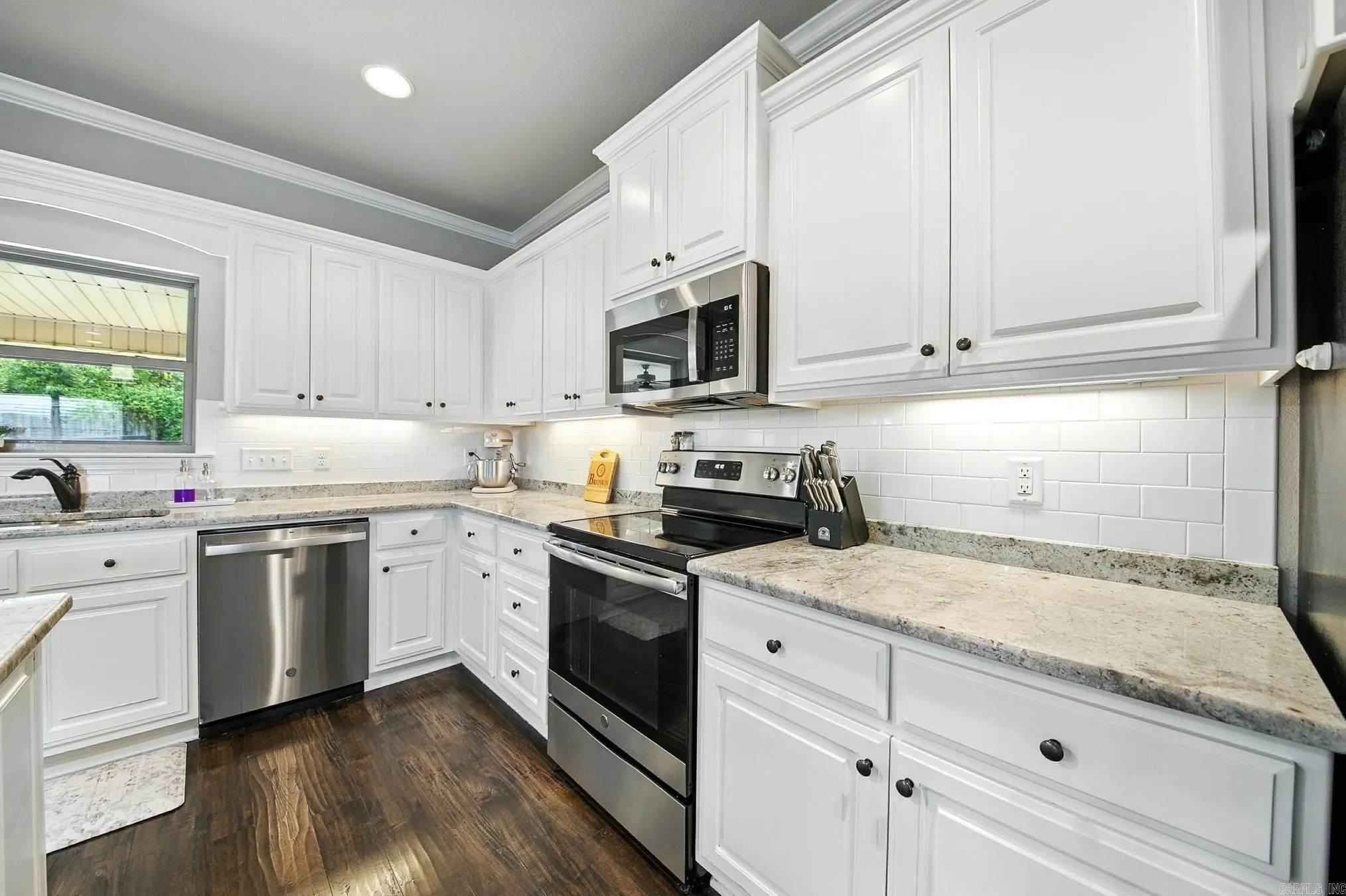 Property at 18  Mallard - Image 12
