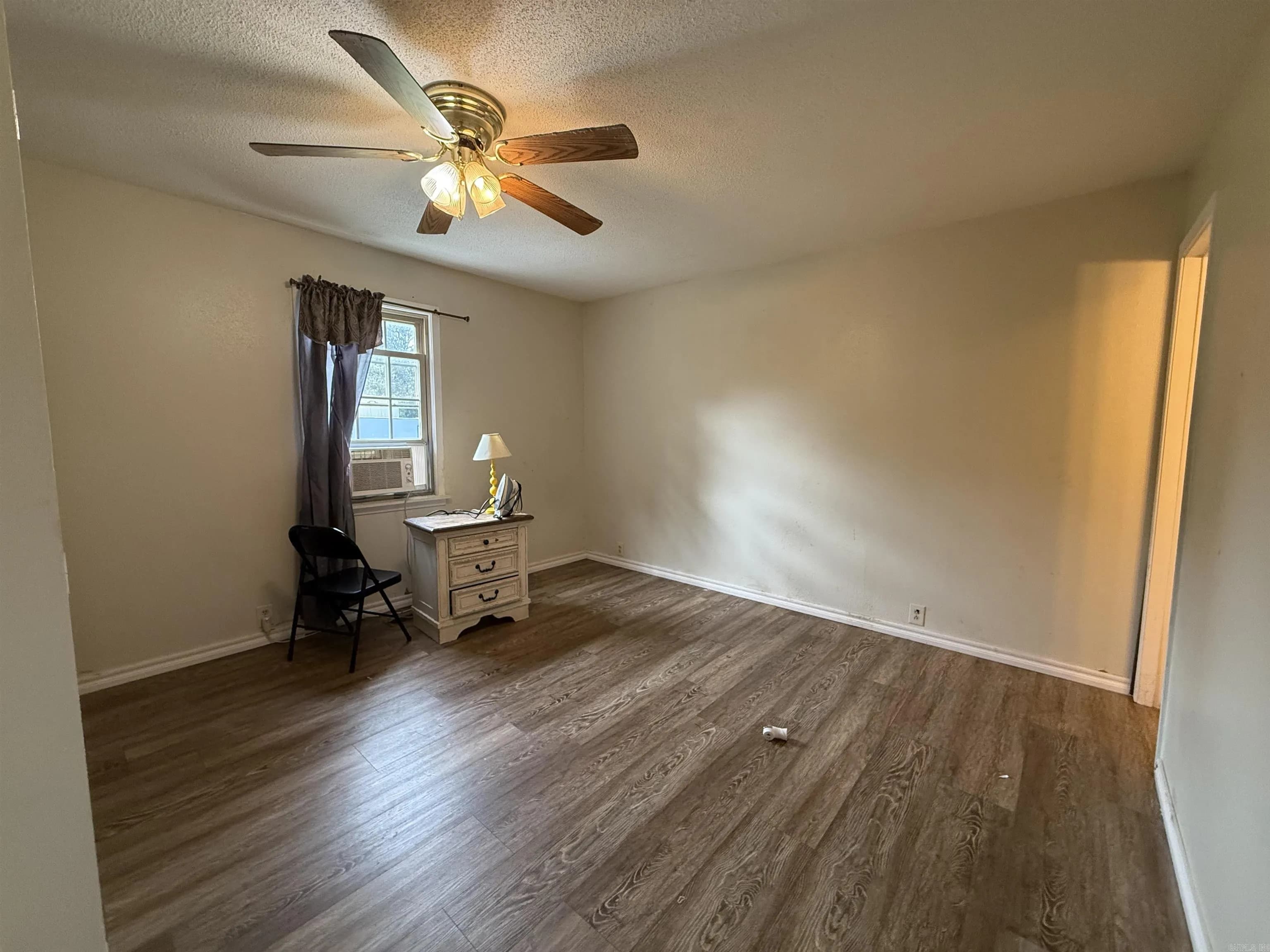 Property at 33  Stacey dr. - Image 21
