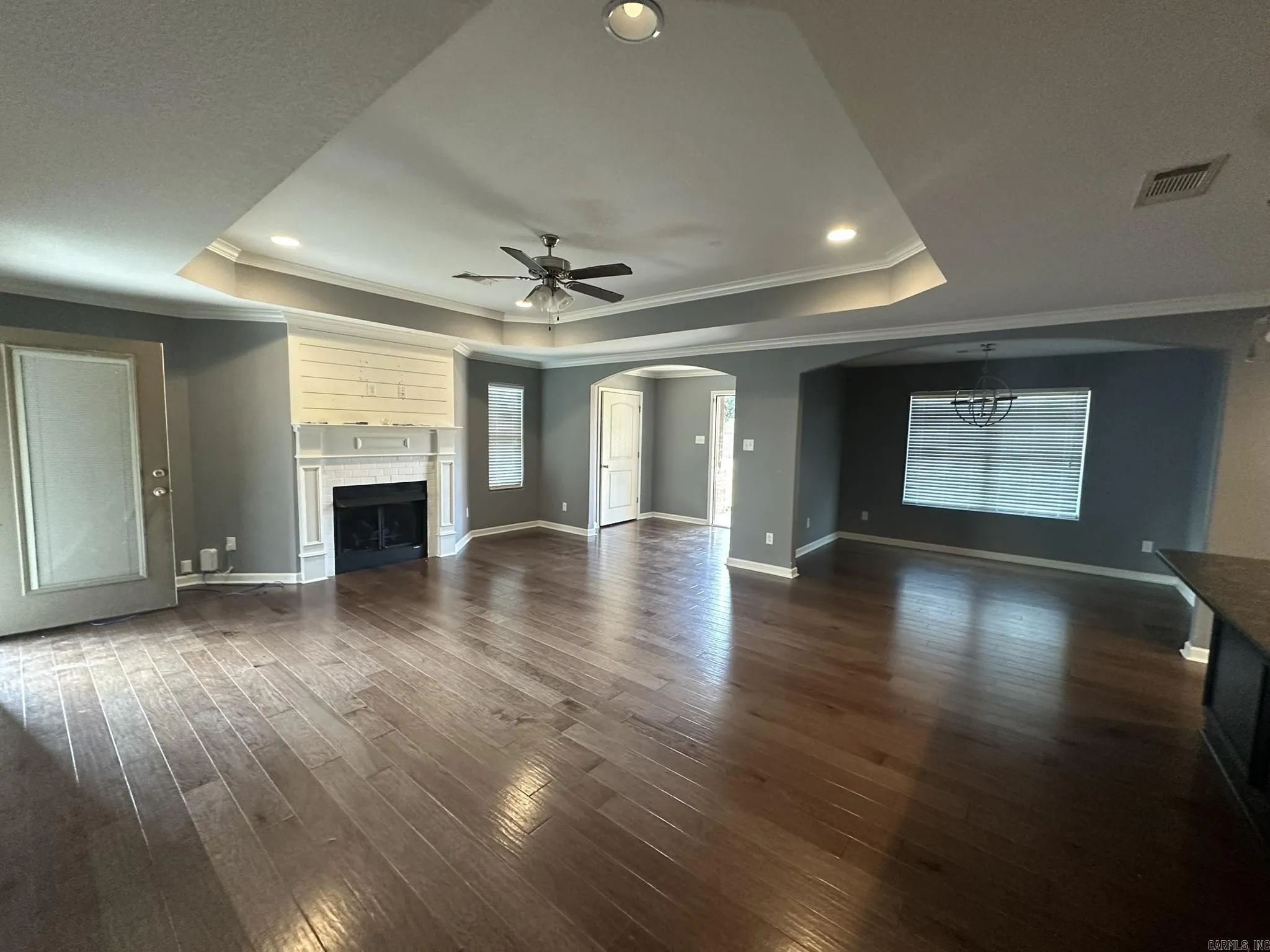 Property at 1210  Skyline - Image 11