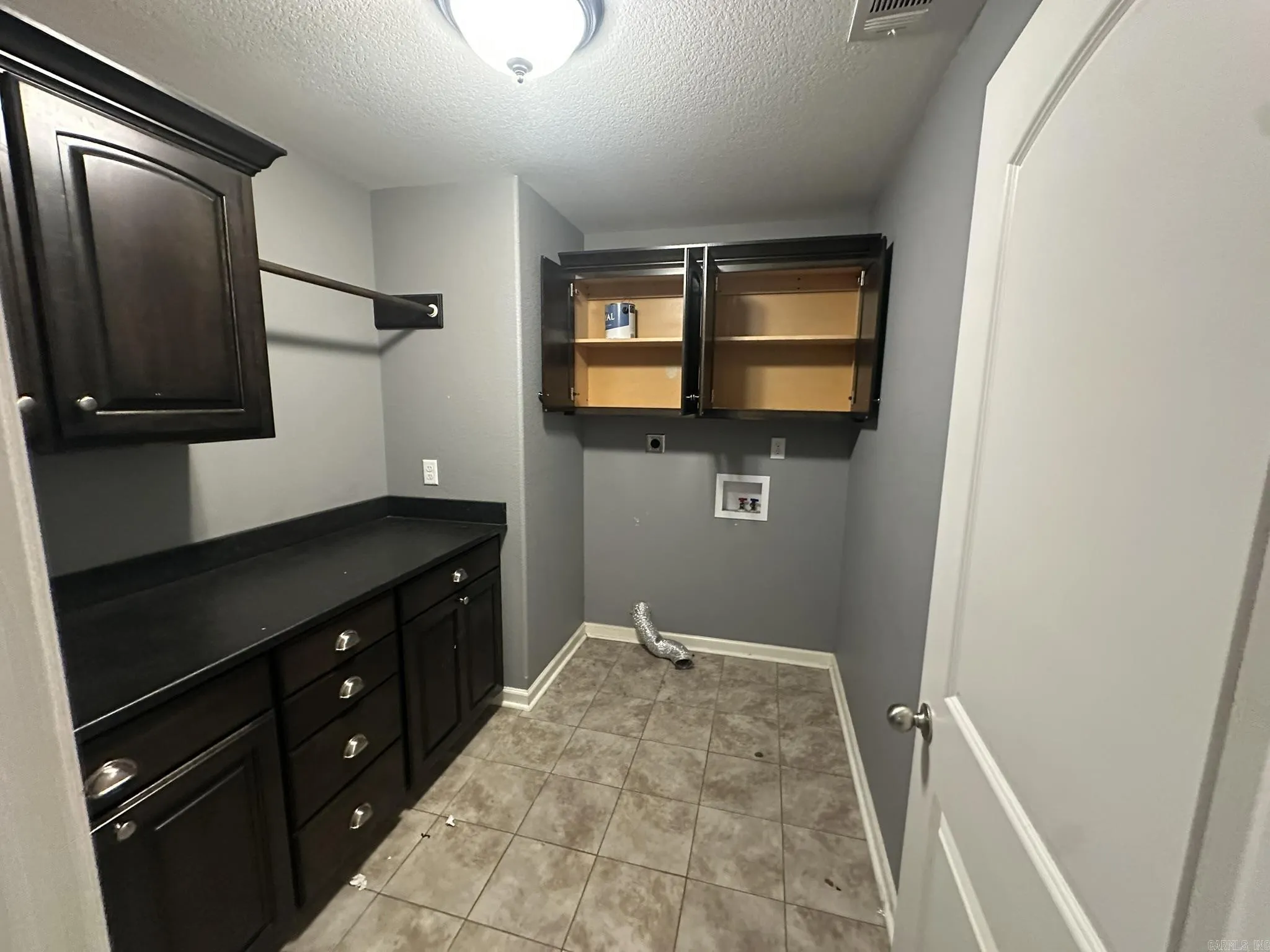Property at 1210  Skyline - Image 17