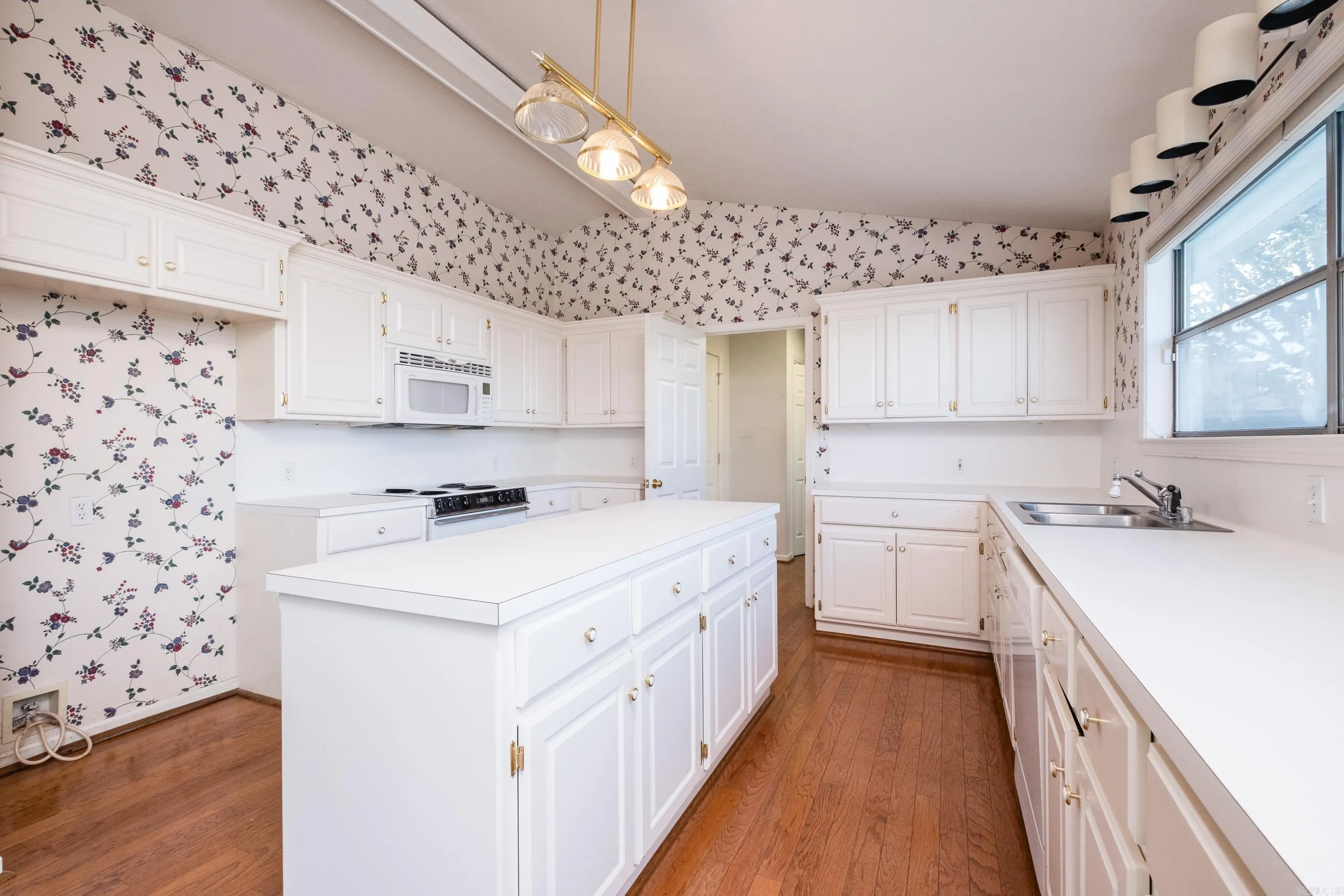 Property at 12160  Rivercrest - Image 18