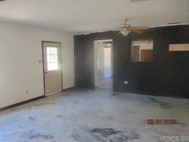 Property at 20  Tower hill ln - Image 7