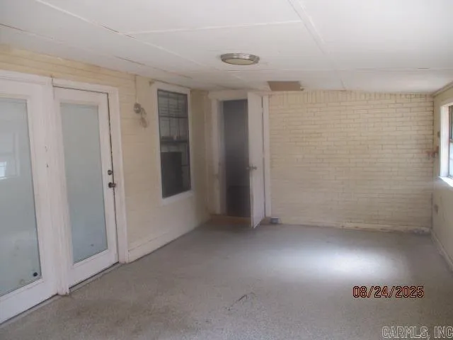 Property at 20  Tower hill ln - Image 9