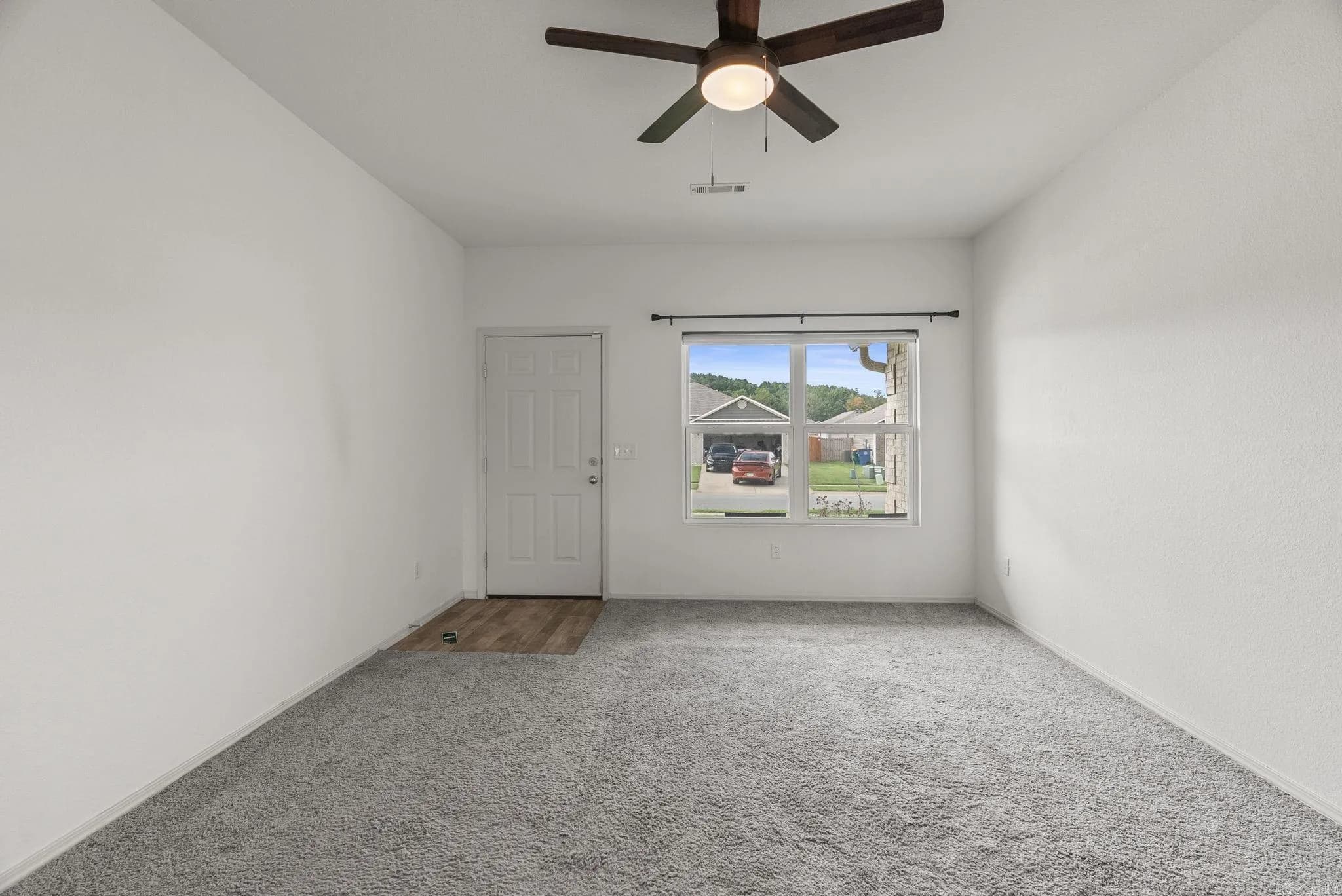 Property at 10313  Brandi kay - Image 11