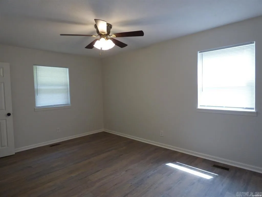 Property at 104  Cedarwood - Image 19