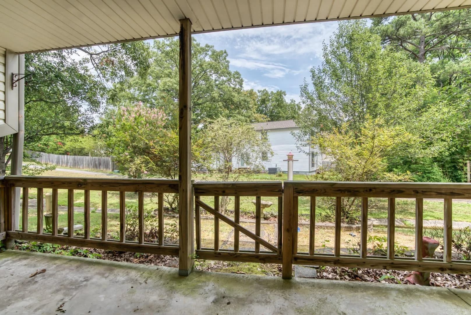 Property at 101  Pine forest e17 - Image 10