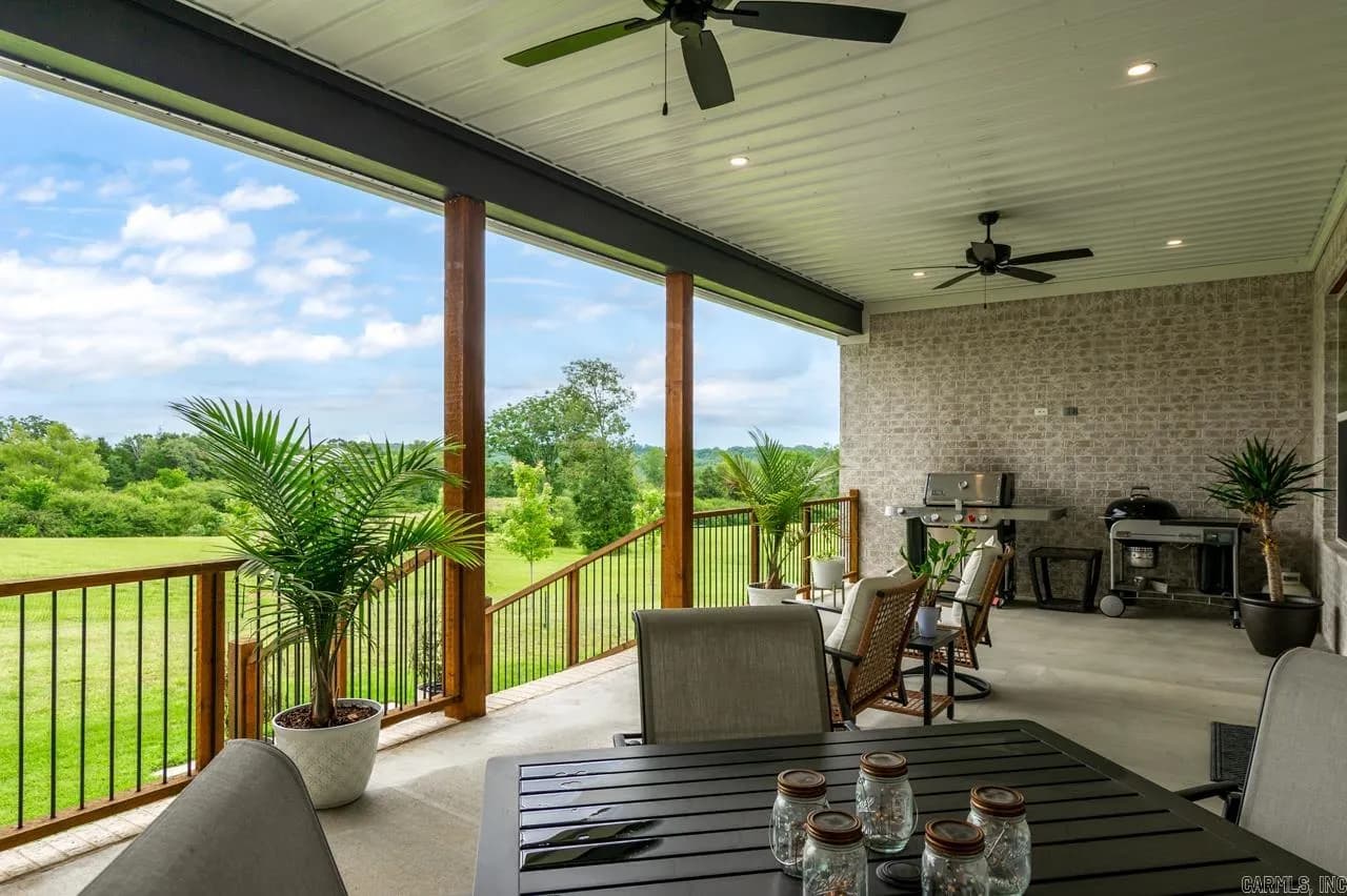Property at 7  Pine shadow dr. - Image 15