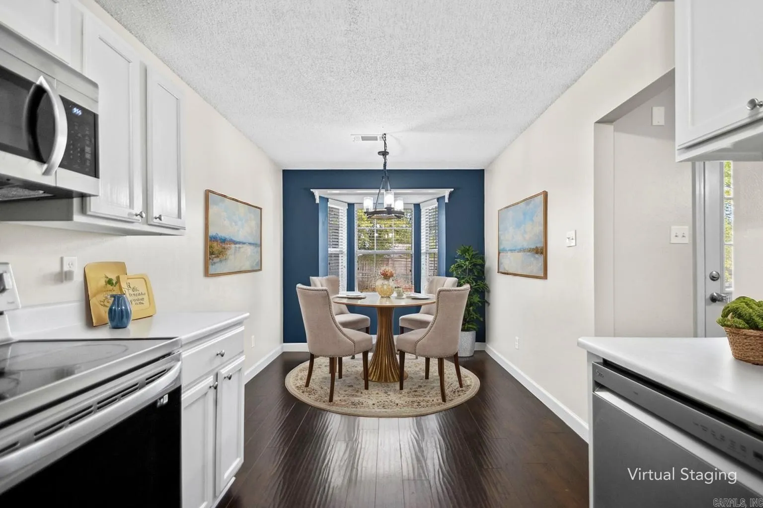 Property at 10  Meadow ridge - Image 4