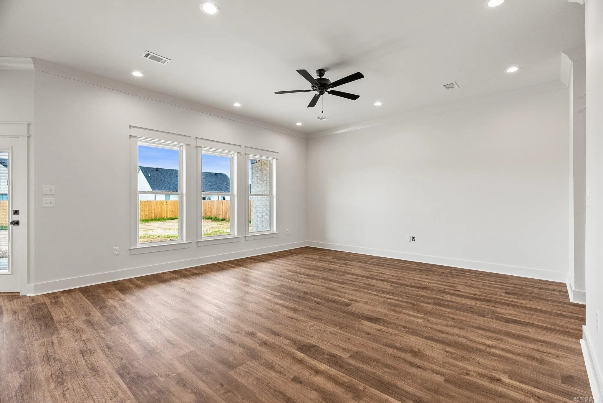 Property at 6  Morning sun - Image 15