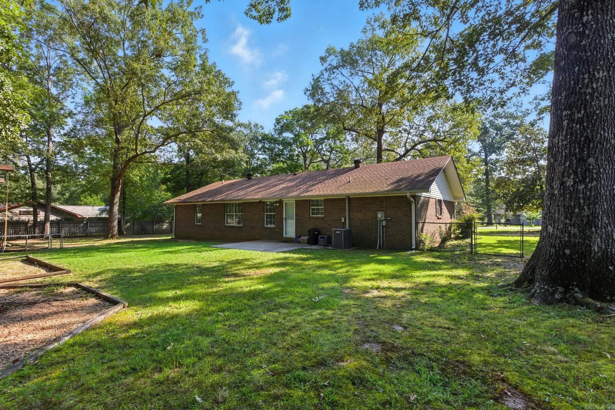 Property at 19101  Oaklawn - Image 32