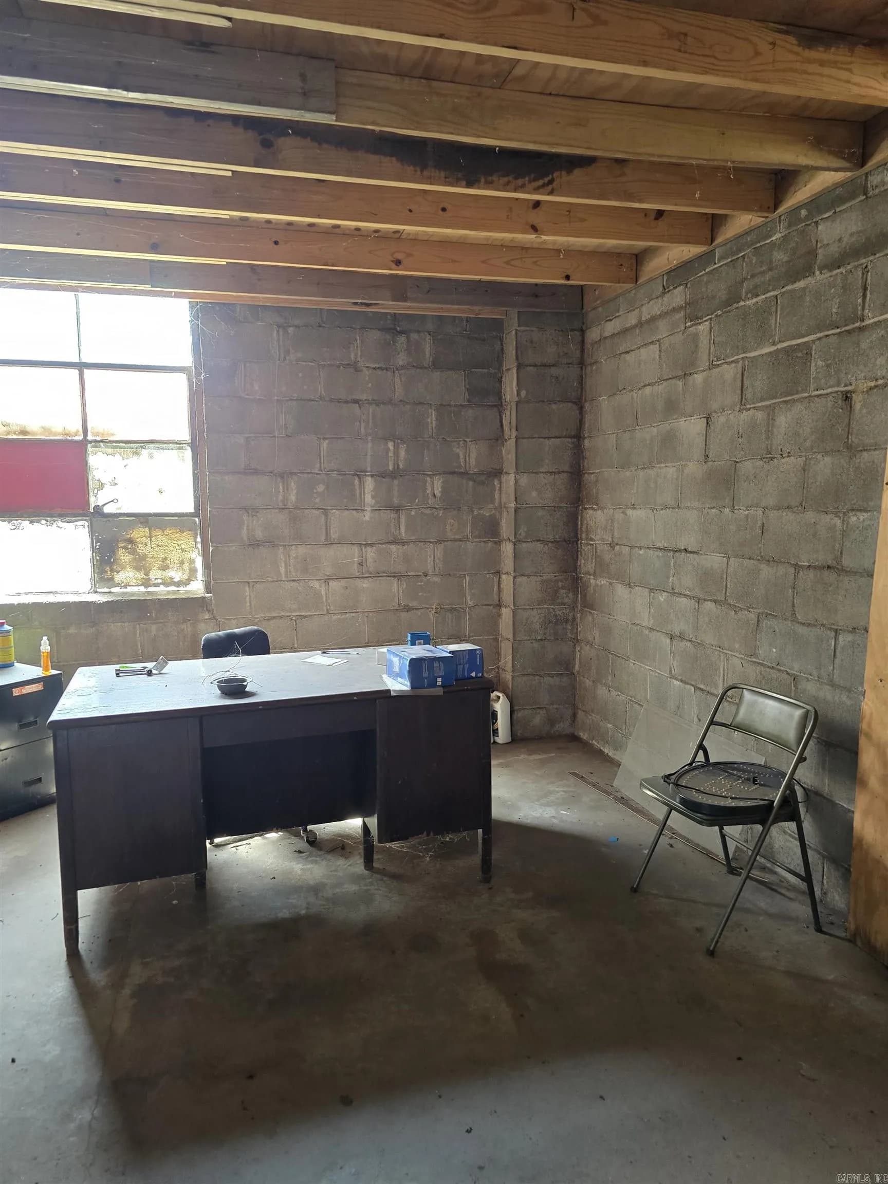 Property at 301 S Main - Image 6