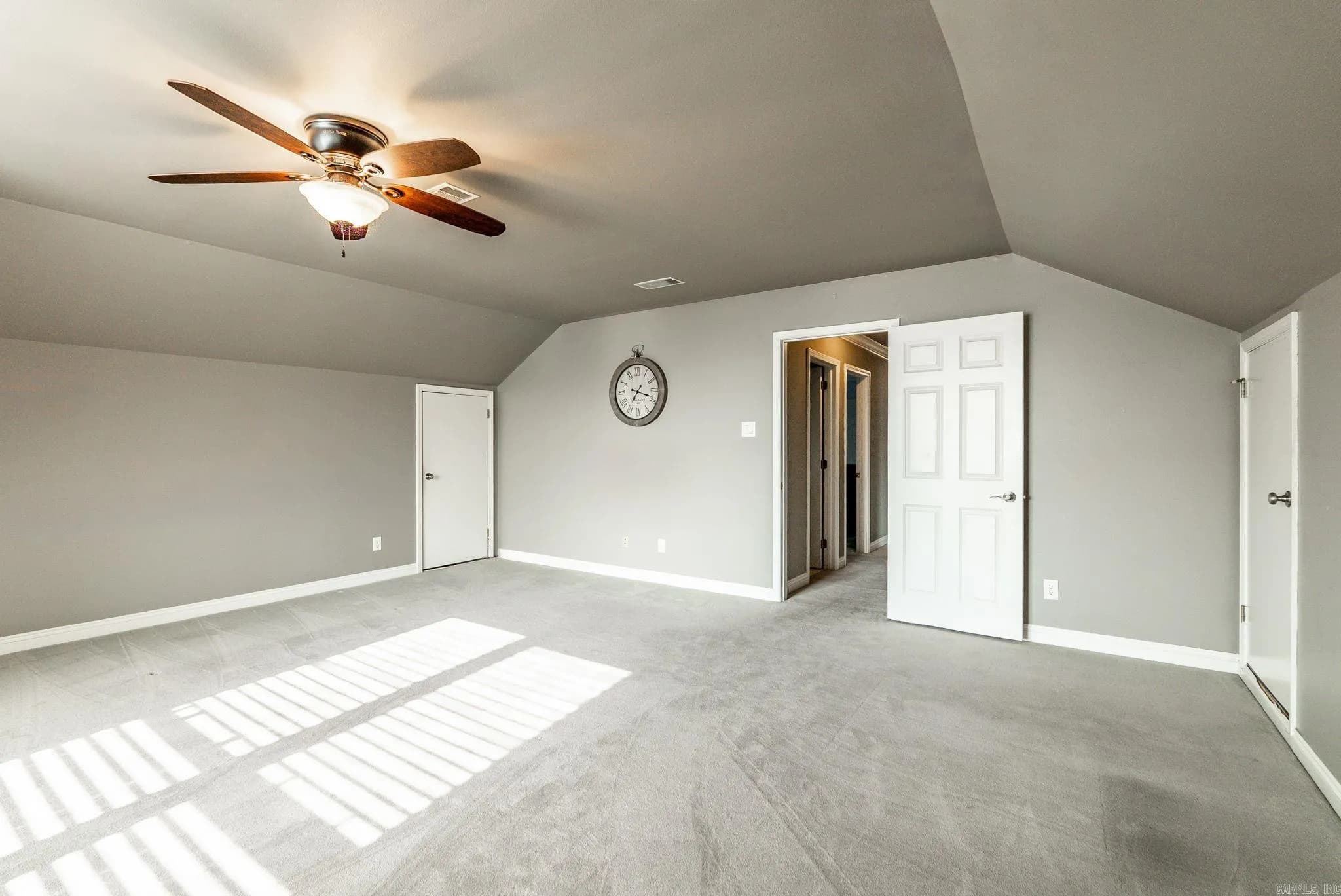 Property at 3305  Seminole - Image 41