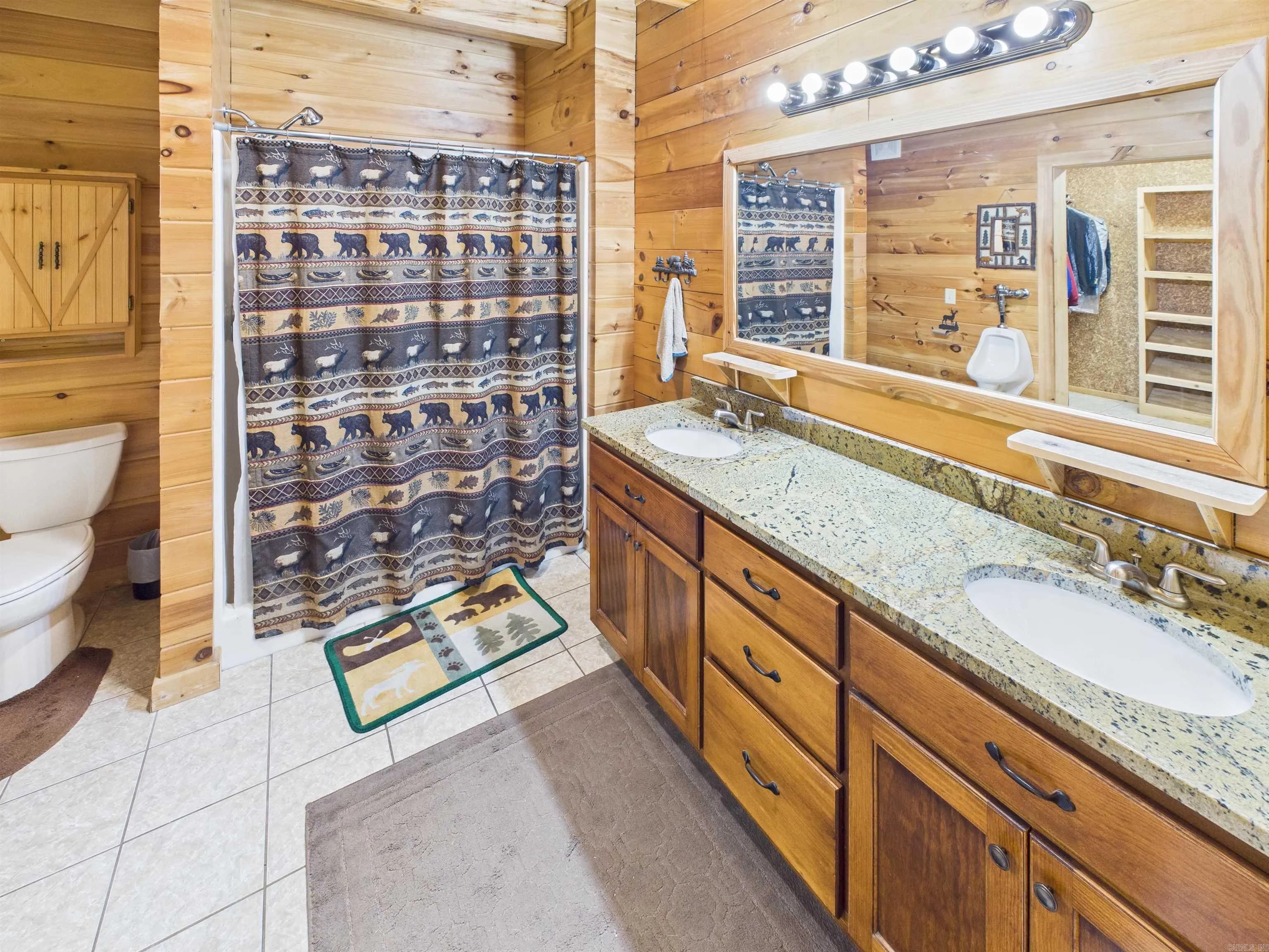 Property at 9178  Deer - Image 23