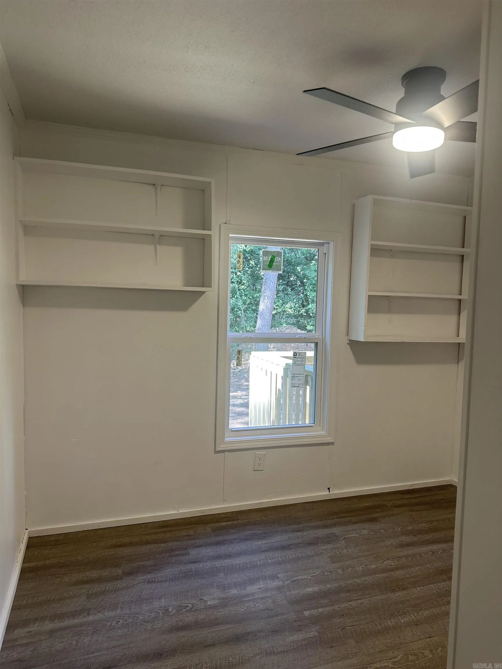 Property at 86  Copeland - Image 20
