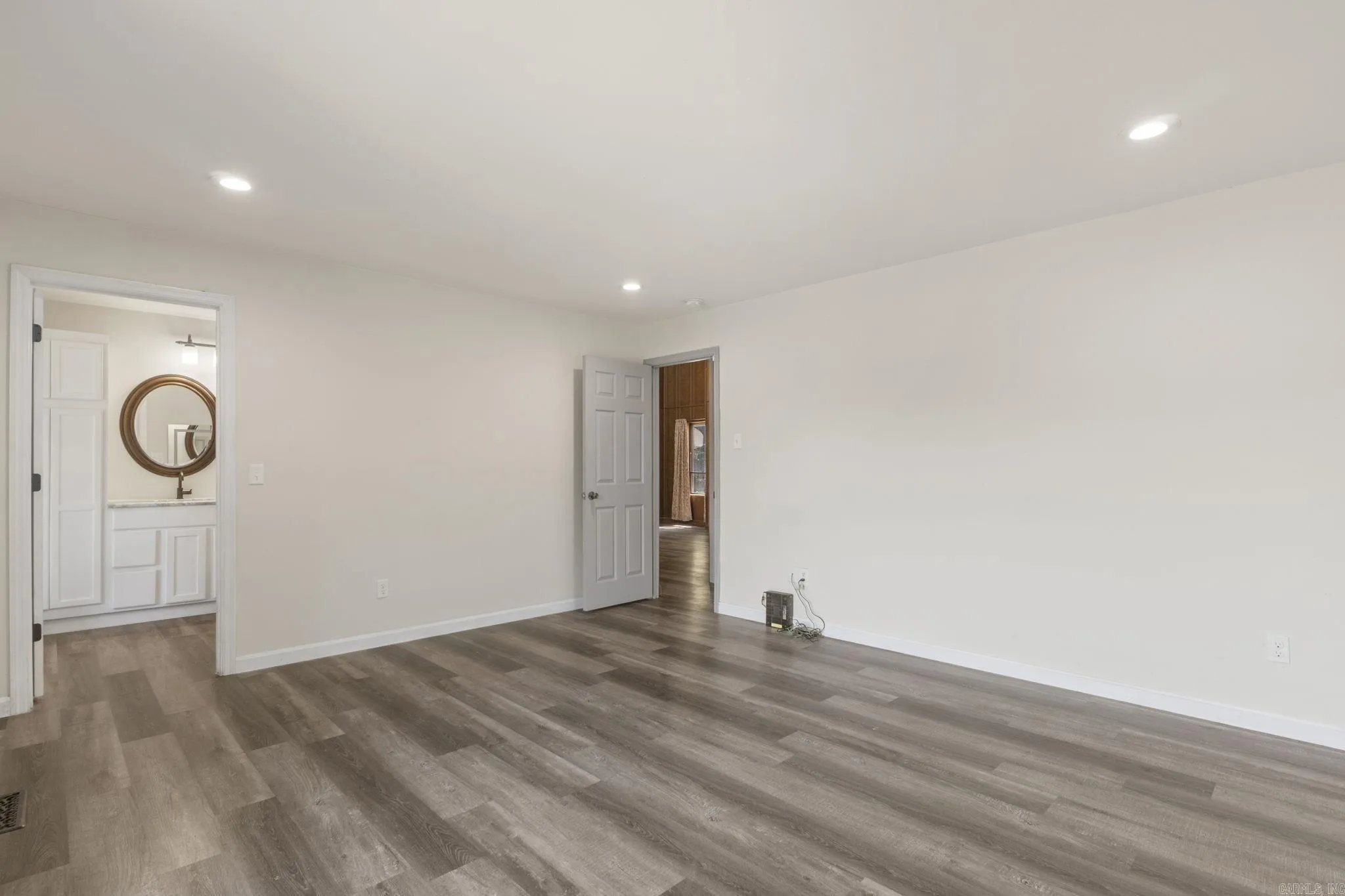 Property at 515  Mills park - Image 22