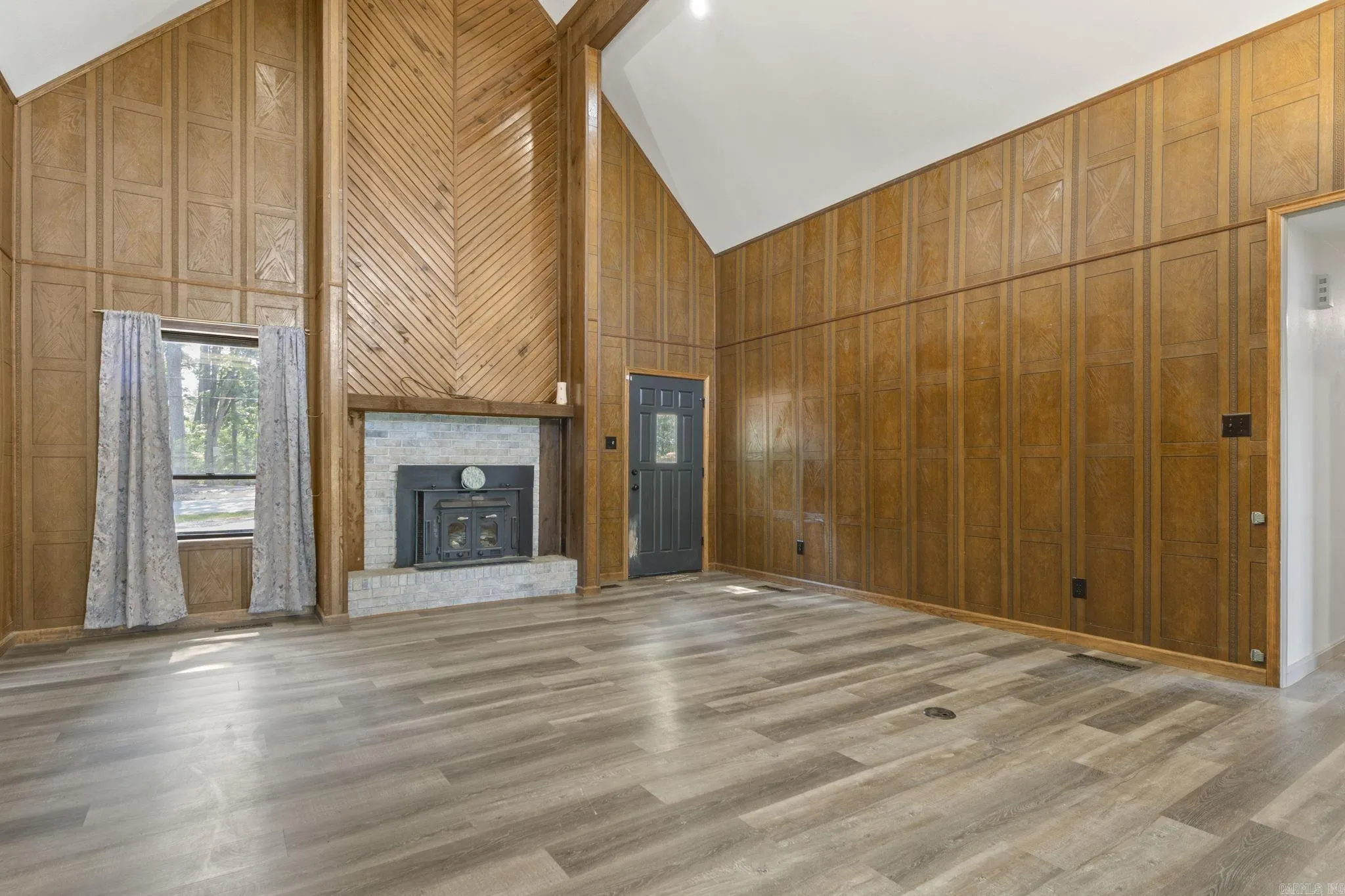 Property at 515  Mills park - Image 7