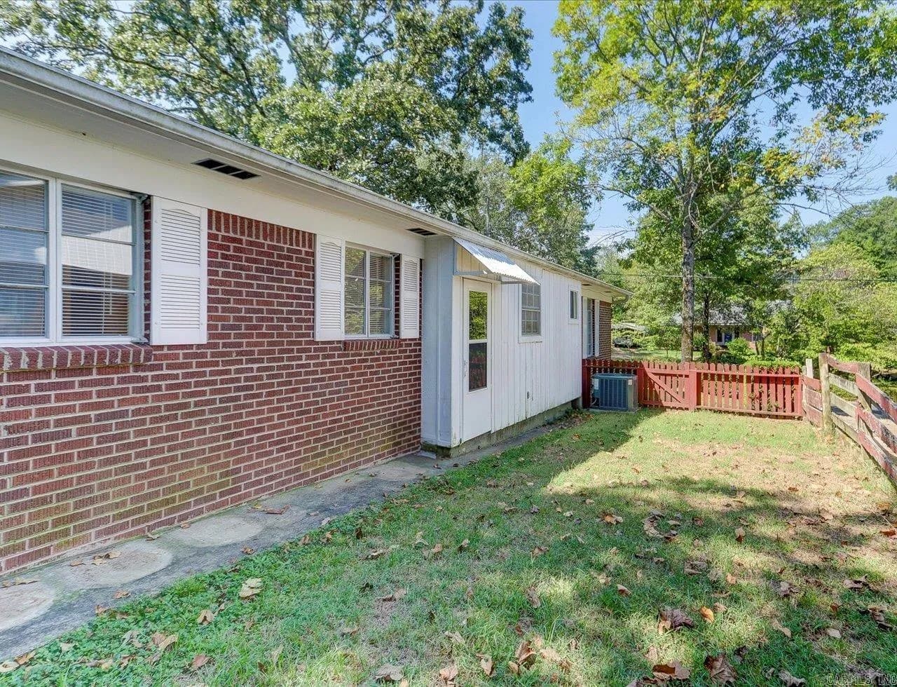 Property at 410  Crestwood - Image 36